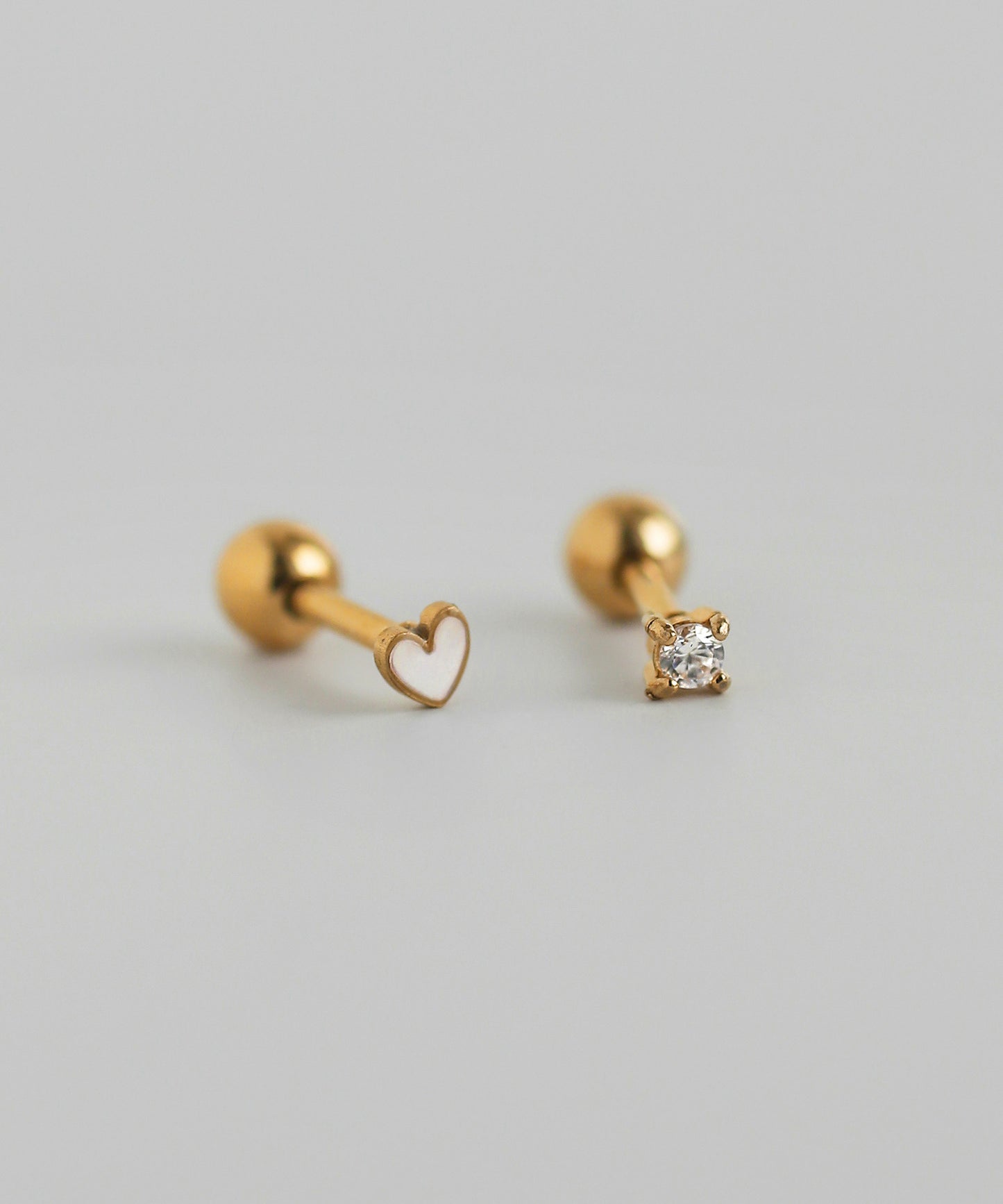 Heart & Bijou Cartilage Earrings [Stainless Steel]