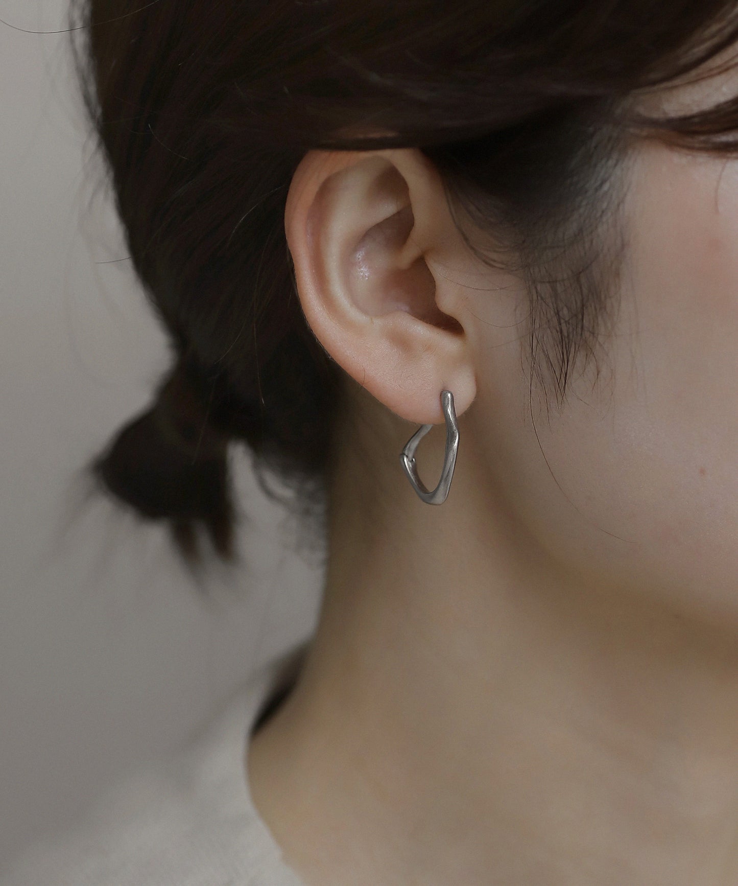 Nuance Hoop Earrings [Stainless Steel]