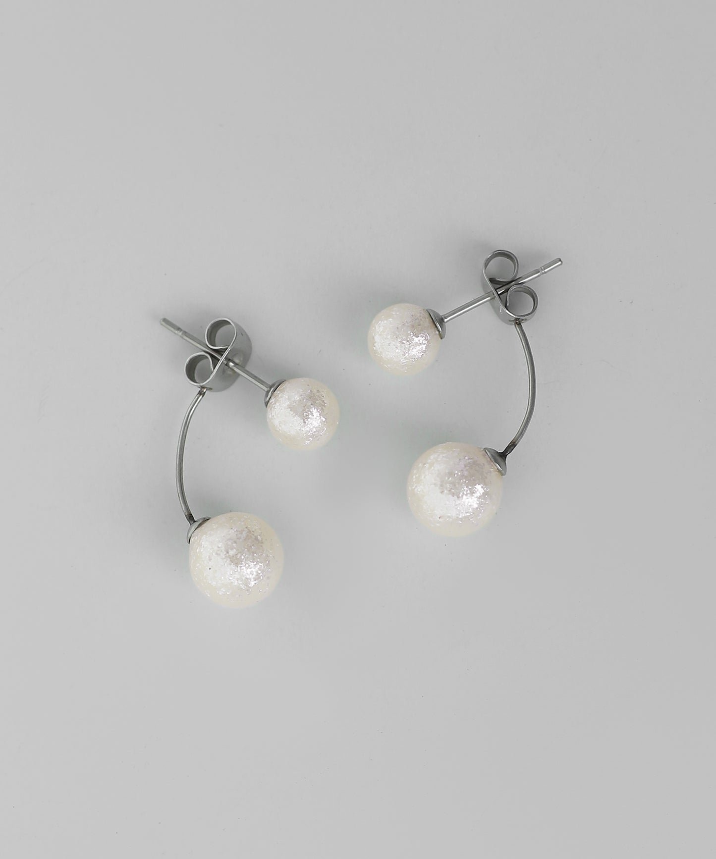 Shiny Pearl Back Catch Earrings [Stainless Steel]