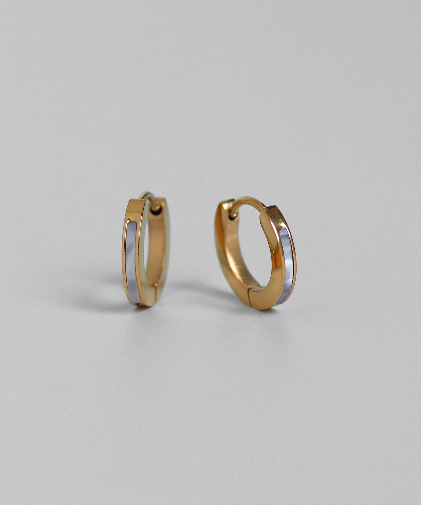 Shell Hoop Earrings [Surgical Stainless Steel]