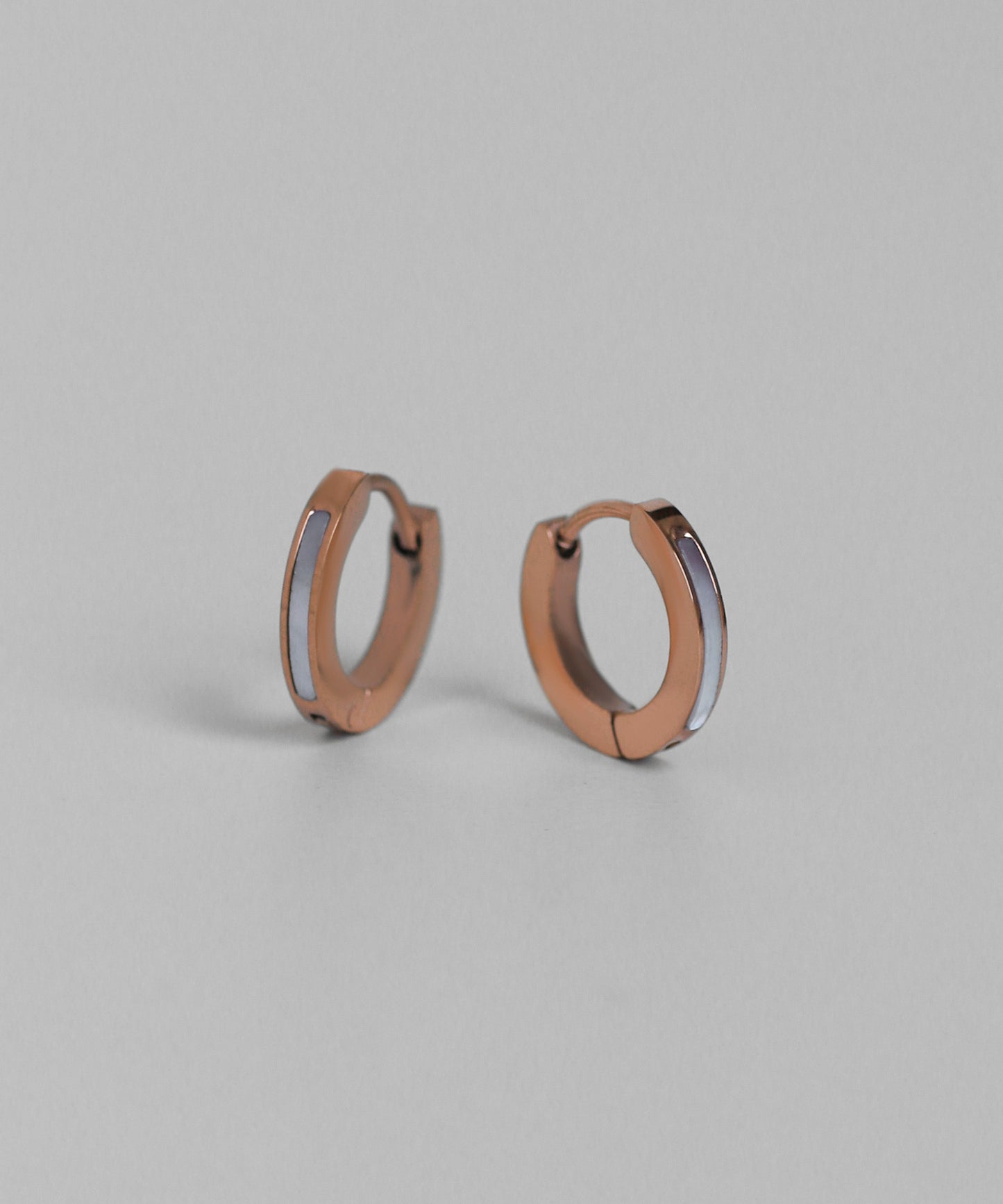 Shell Hoop Earrings [Surgical Stainless Steel]