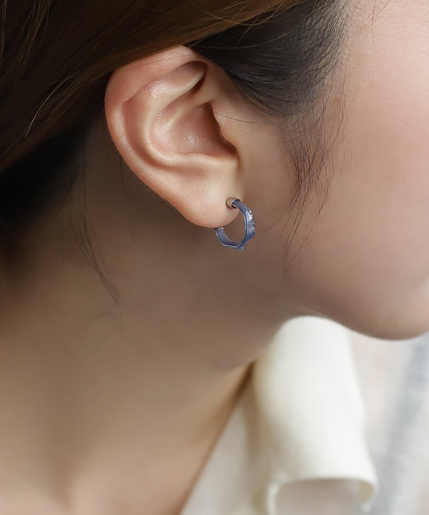 Nuance Hoop Earrings [S]