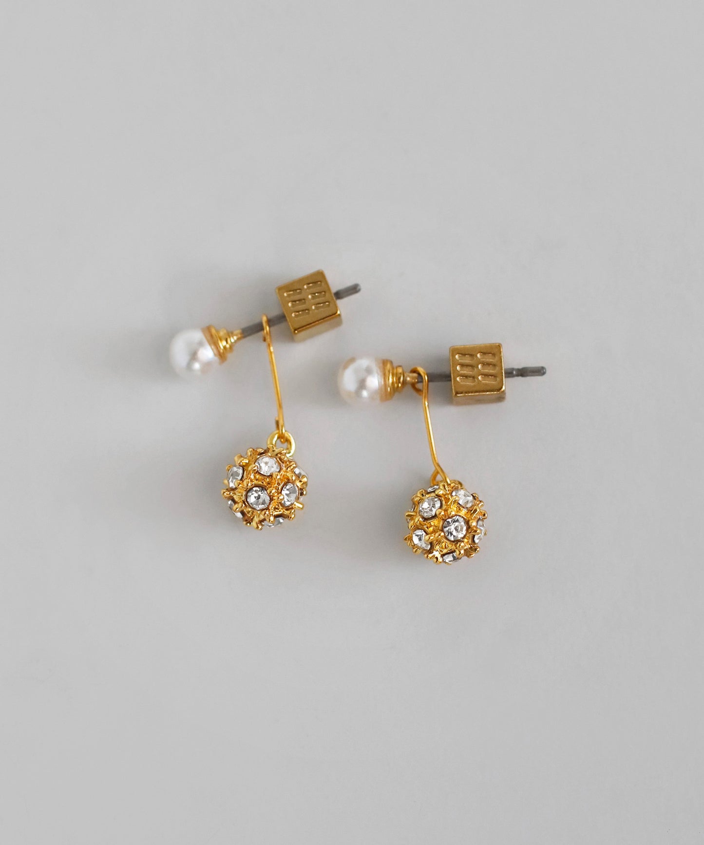 Pearl × Bijou Ball 2-Way Earrings