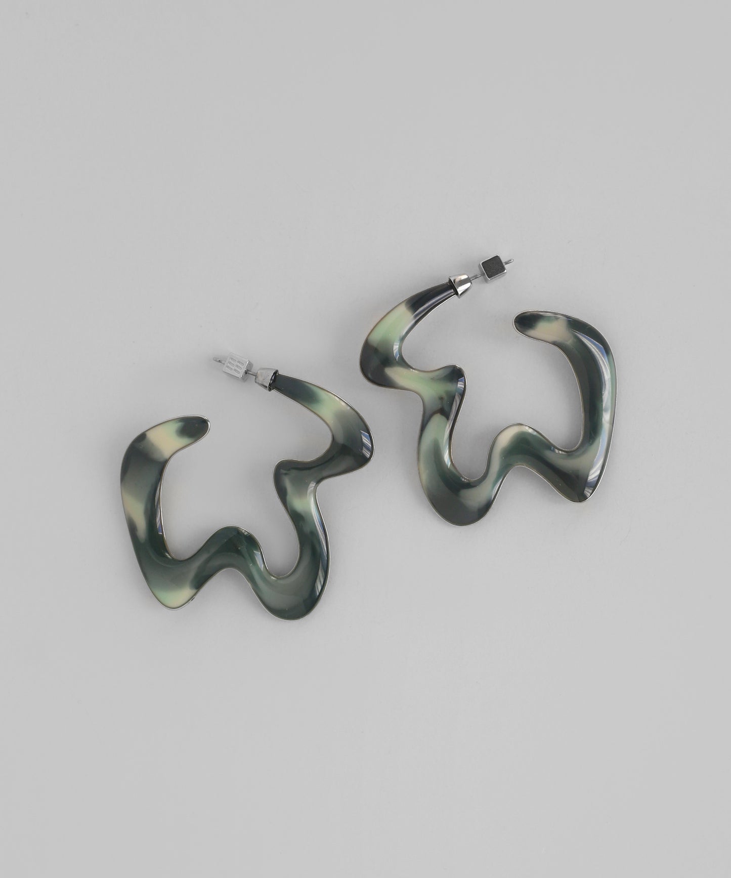 Marble Nuance Hoop Earrings