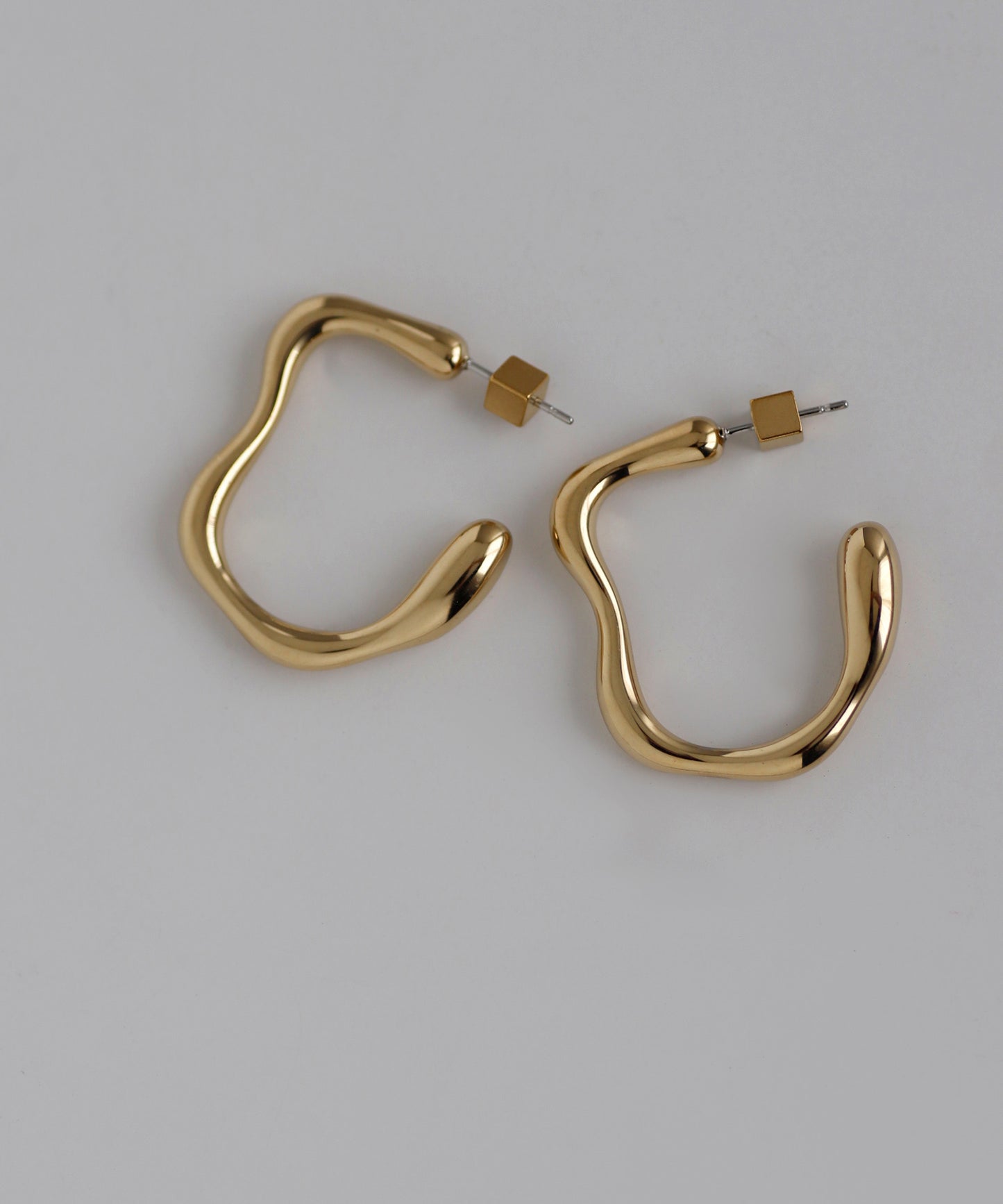 【Stainless Steel IP】Nuanced Metal Earrings