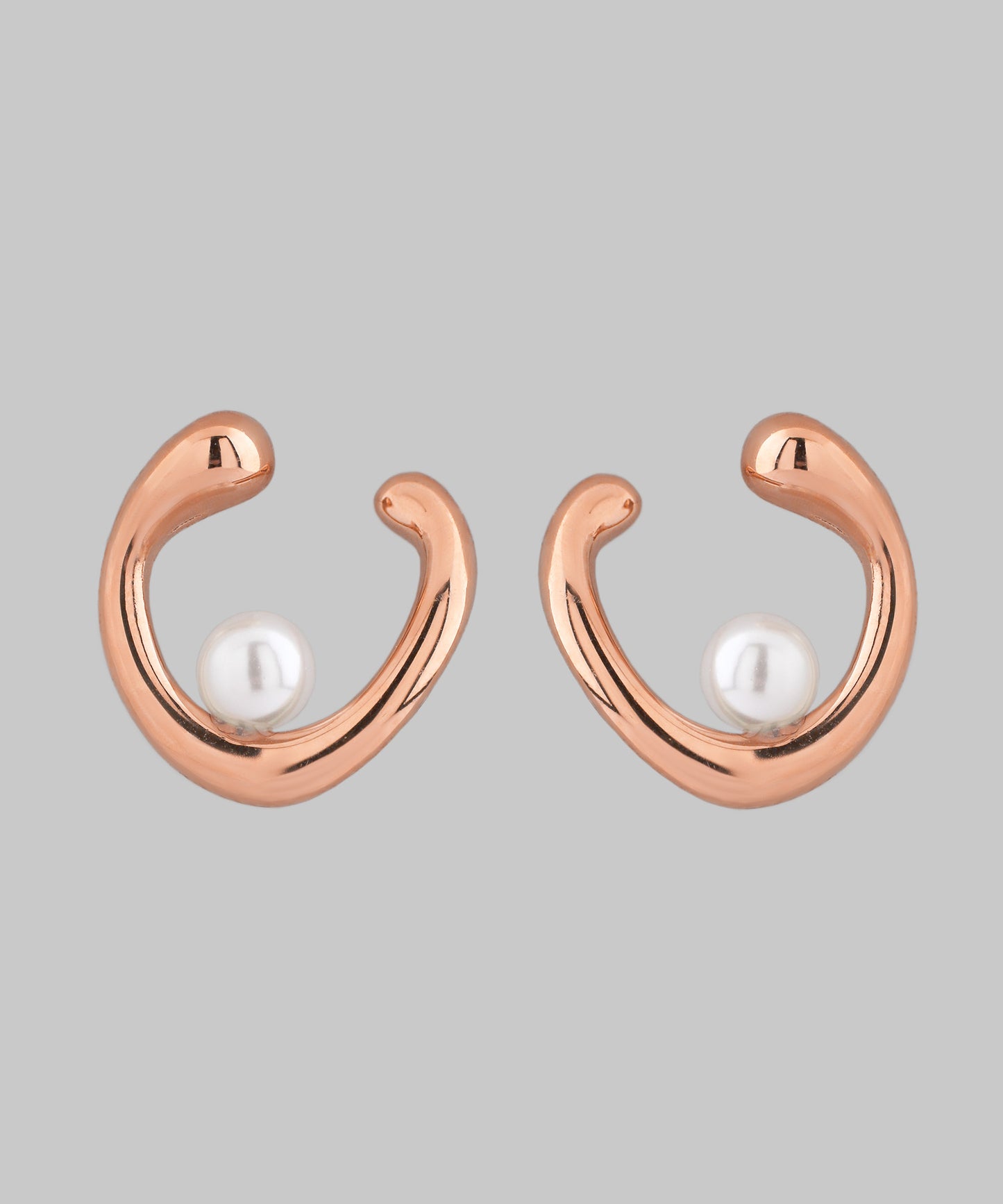 【Stainless Steel IP】Pearl Nuance Line Earrings