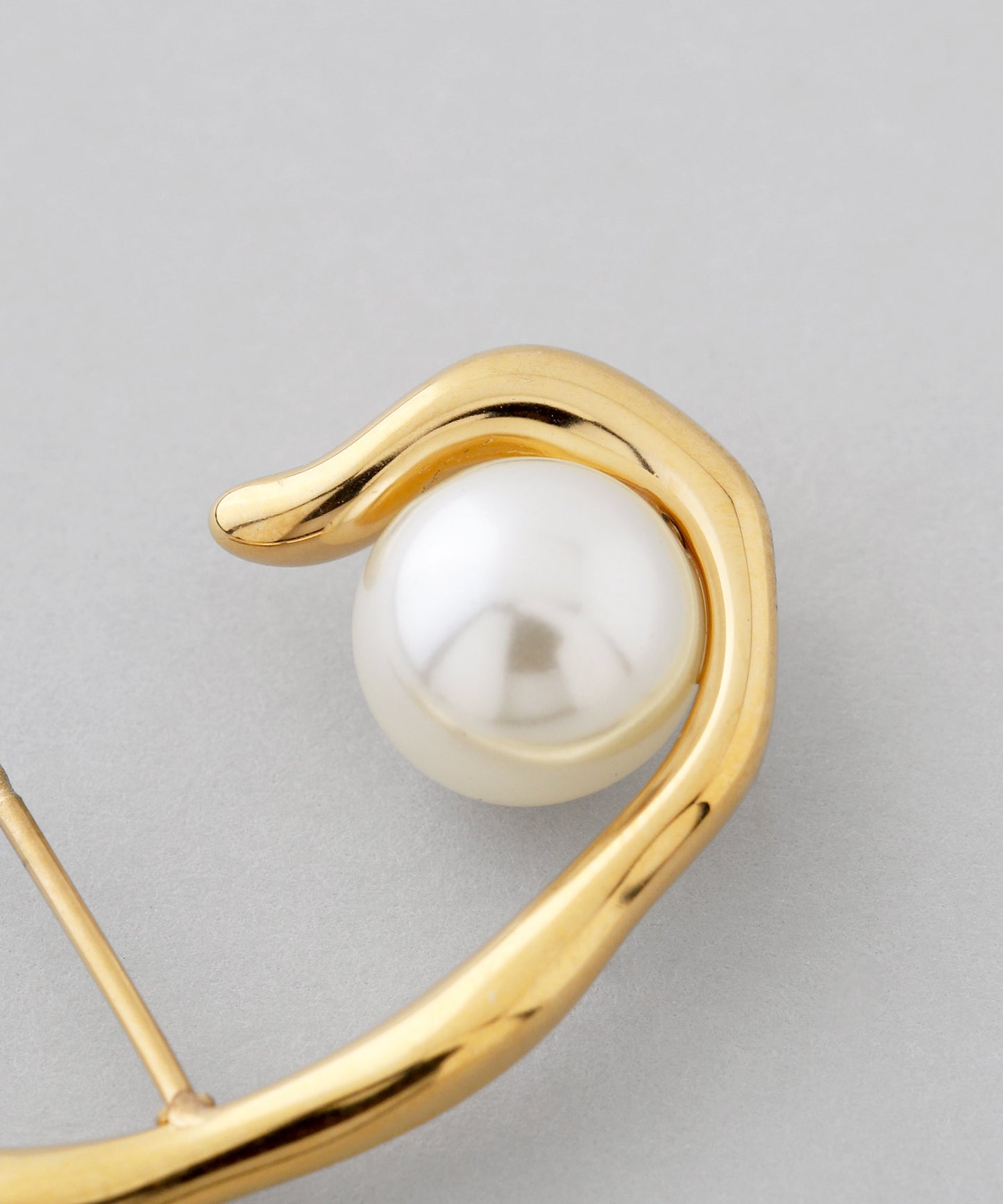 【Stainless Steel IP】Pearl × Nuance Line Cuff Earrings