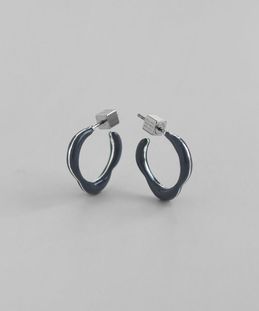 Nuance Line Hoop Earrings