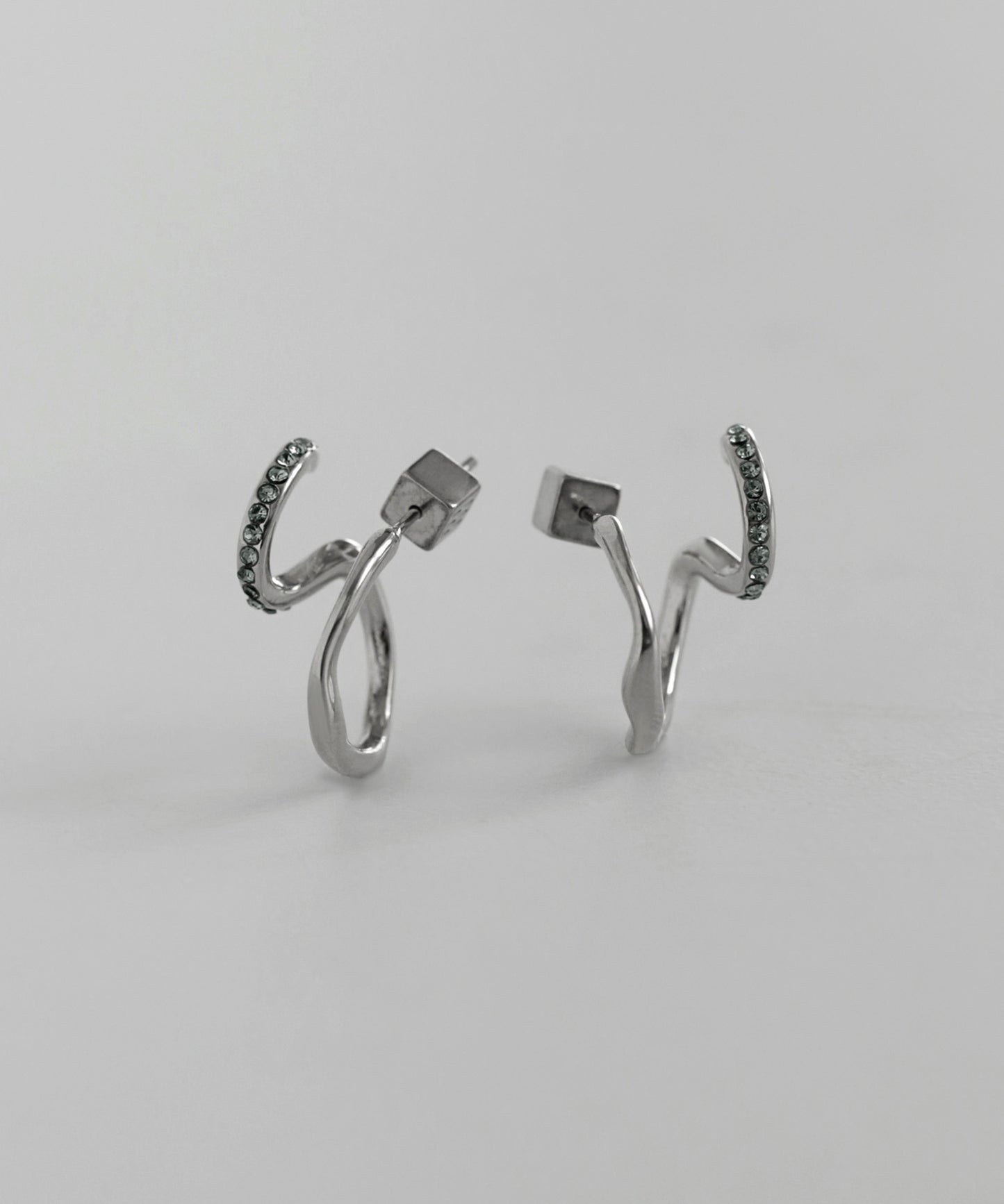 Double Line Bijou Earrings [Stainless Steel]