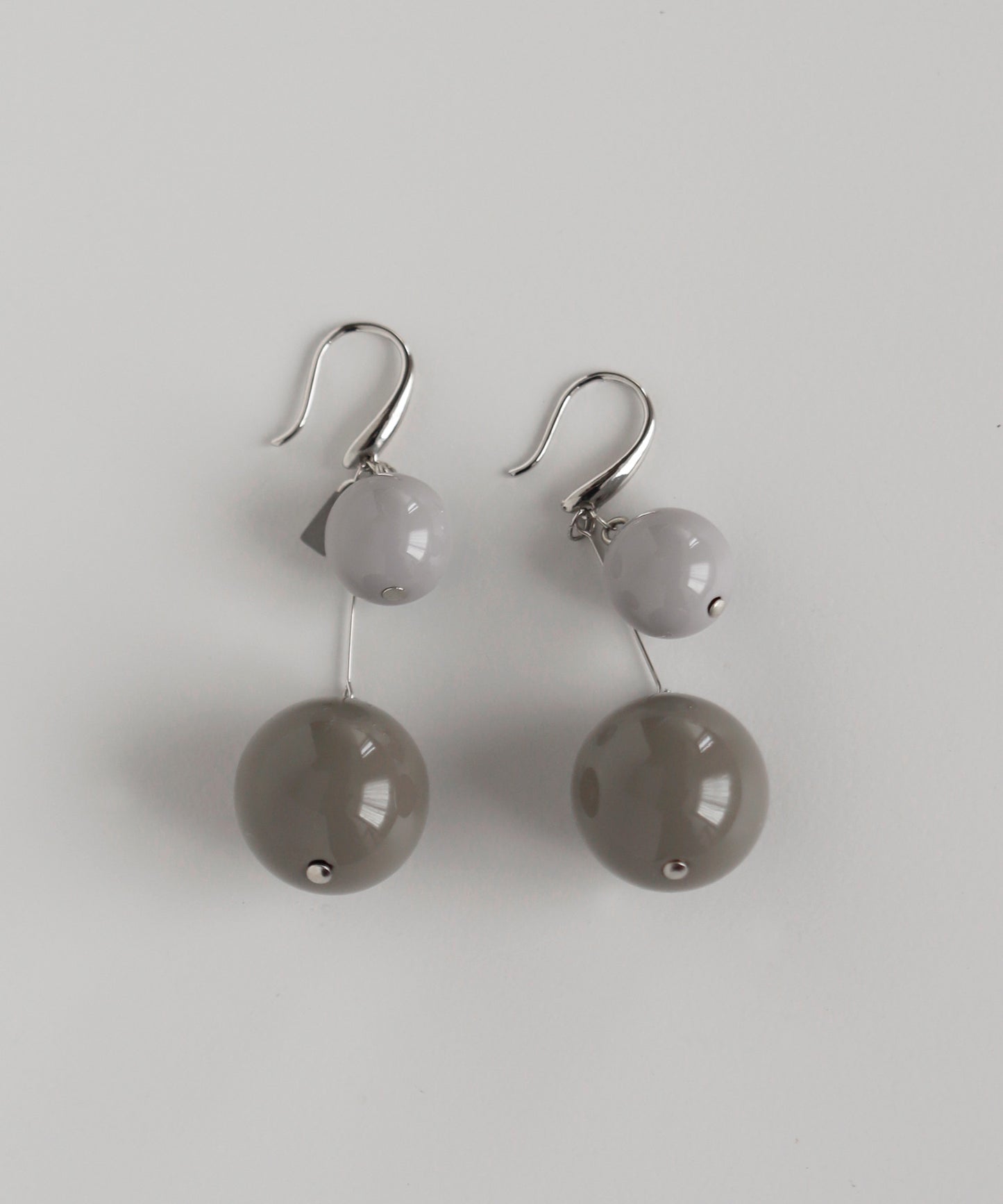 【Eligible for Novelty】Colored Sphere Hook Earrings