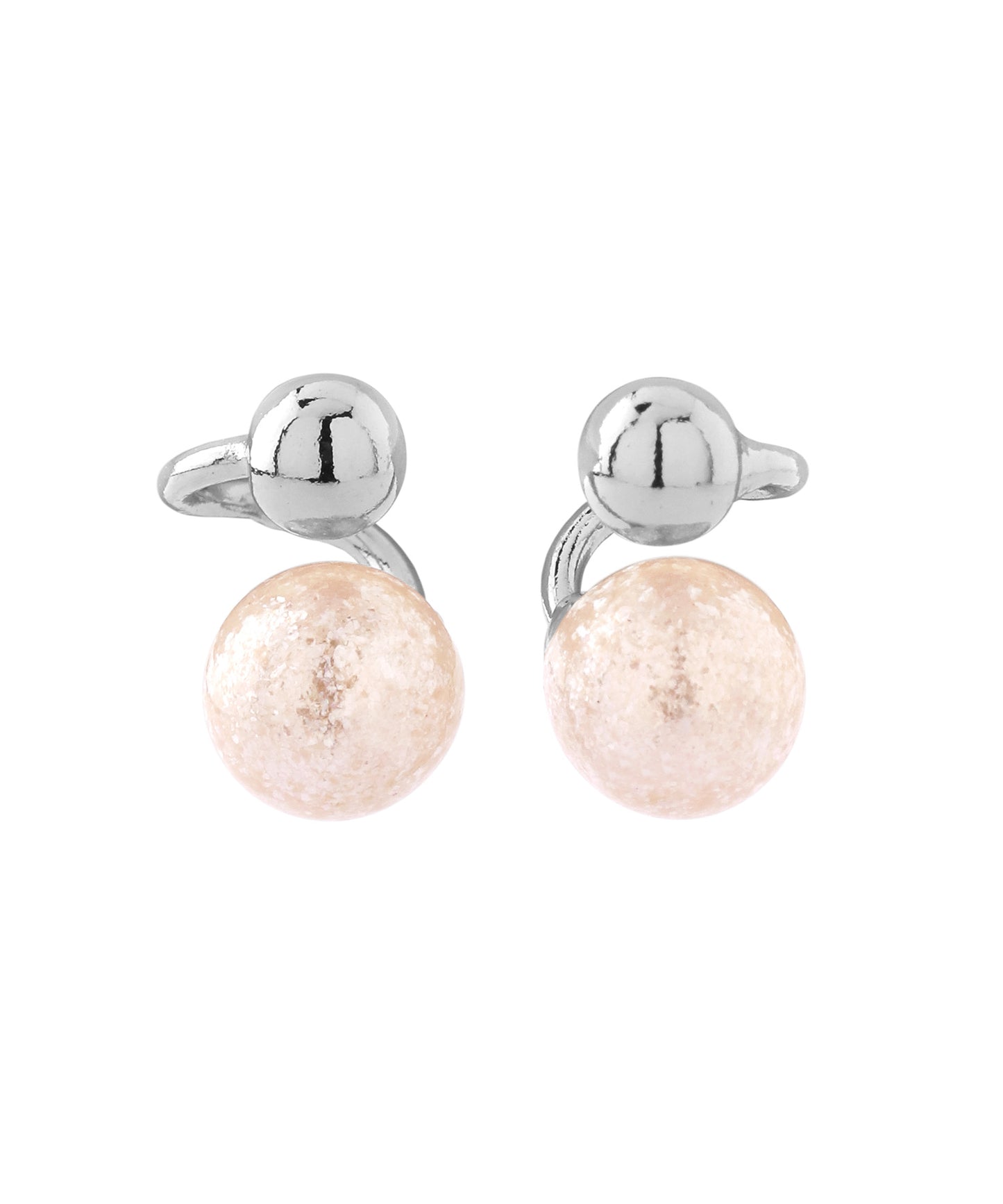 Shiny Pearl Earrings