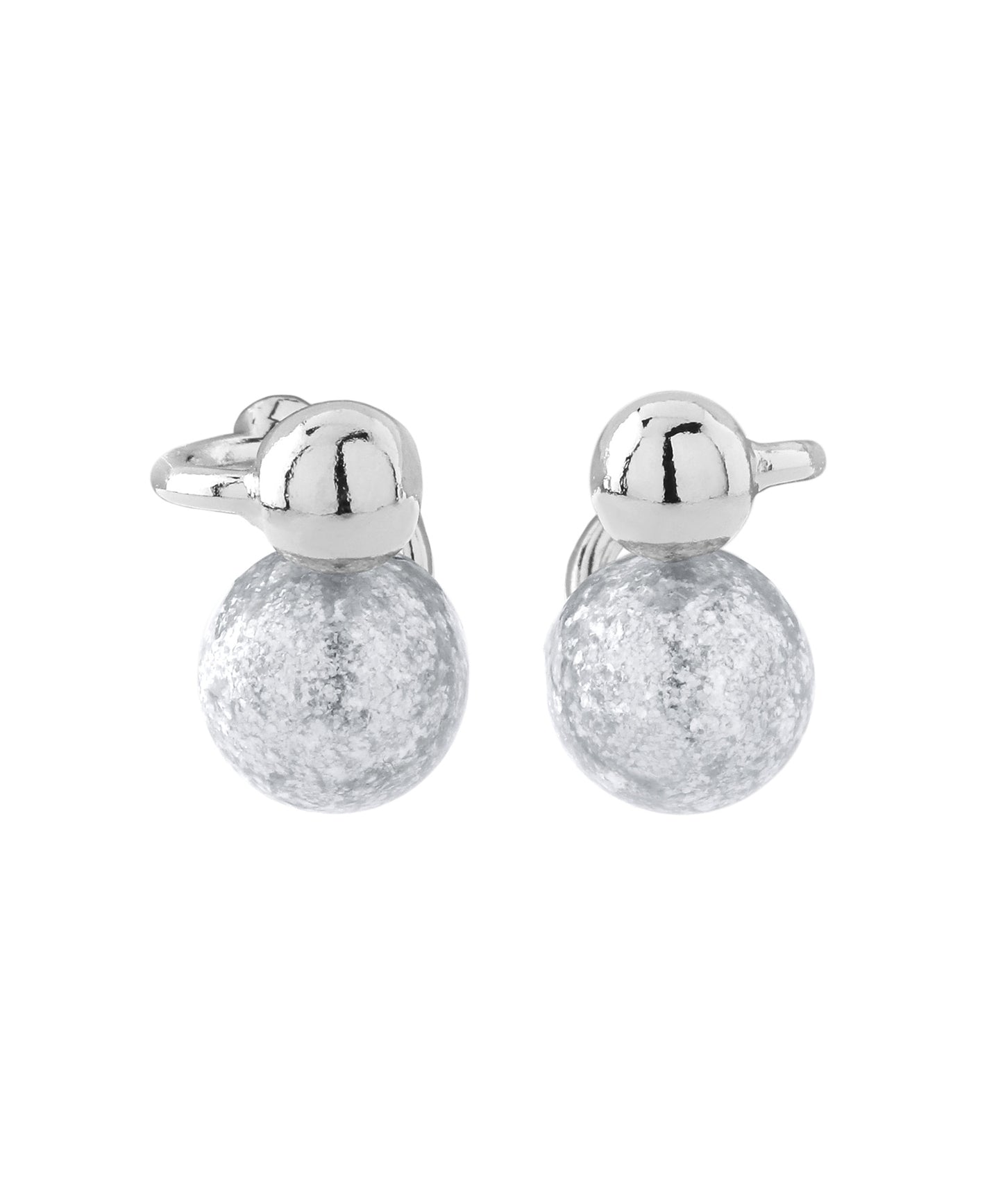 Shiny Pearl Earrings