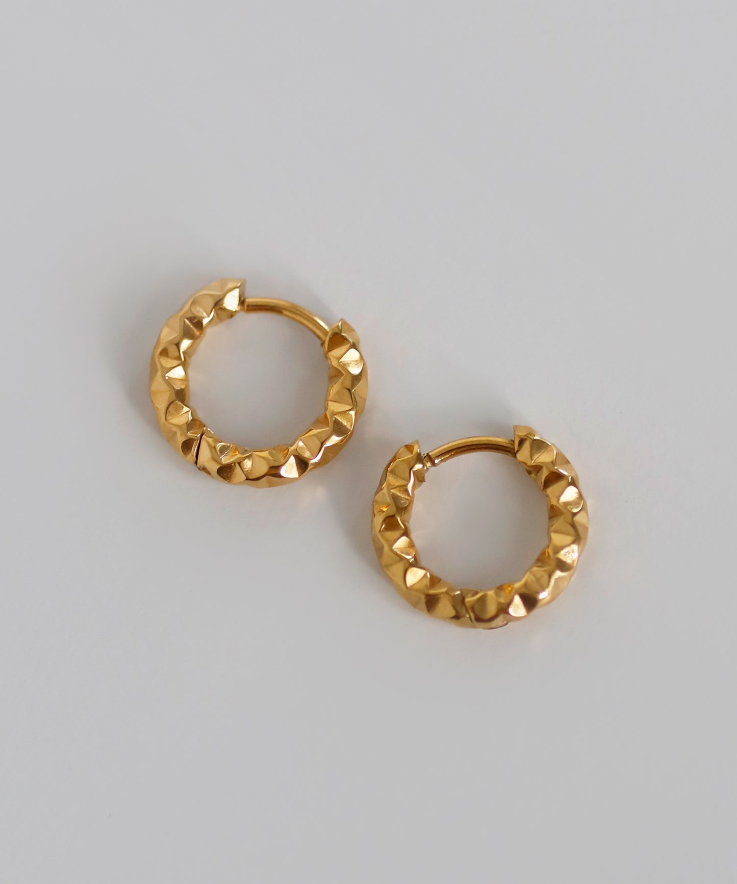 【Stainless Steel IP】Bumpy Hoop Earrings