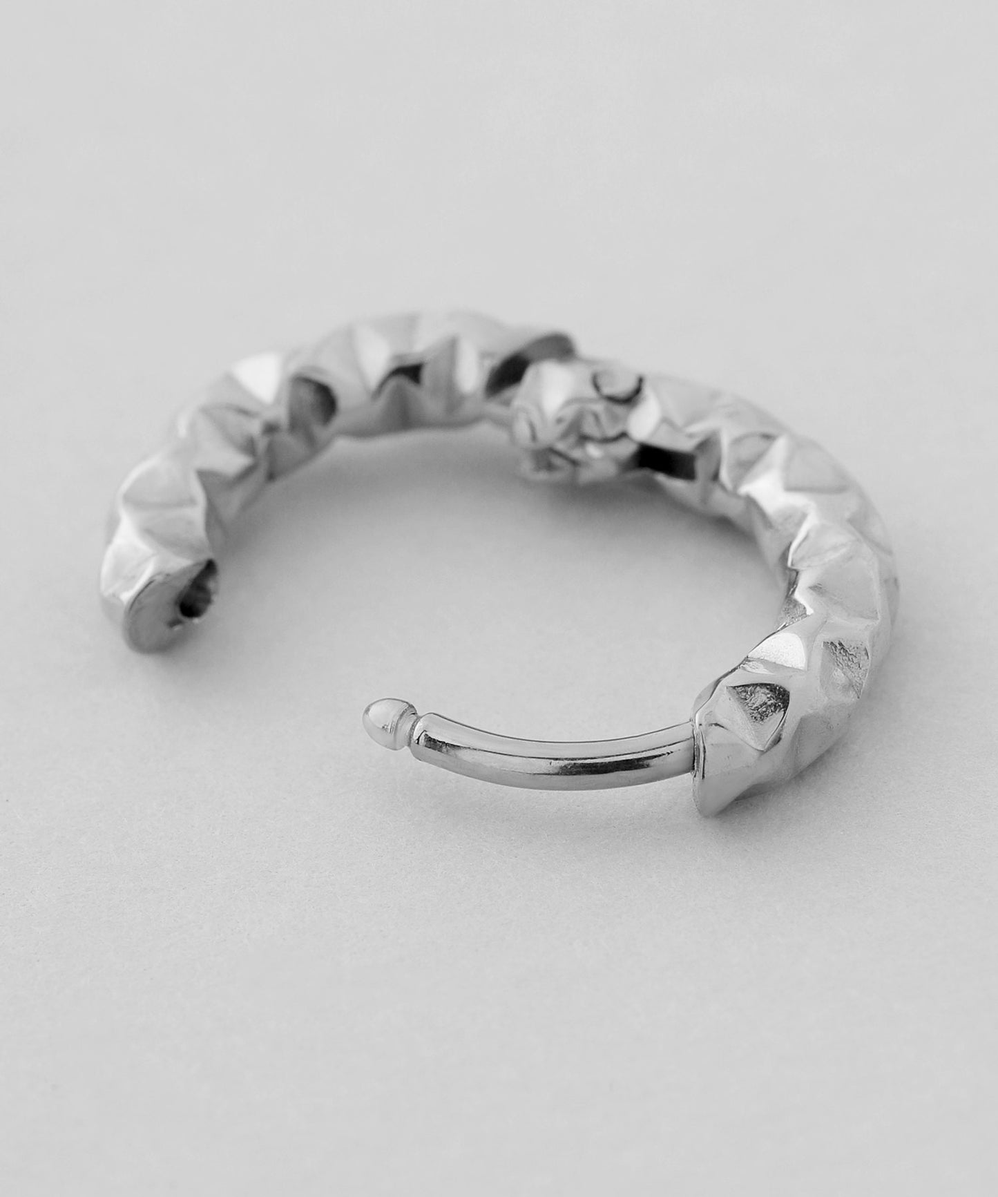 【Stainless Steel】Bumpy Hoop Earrings