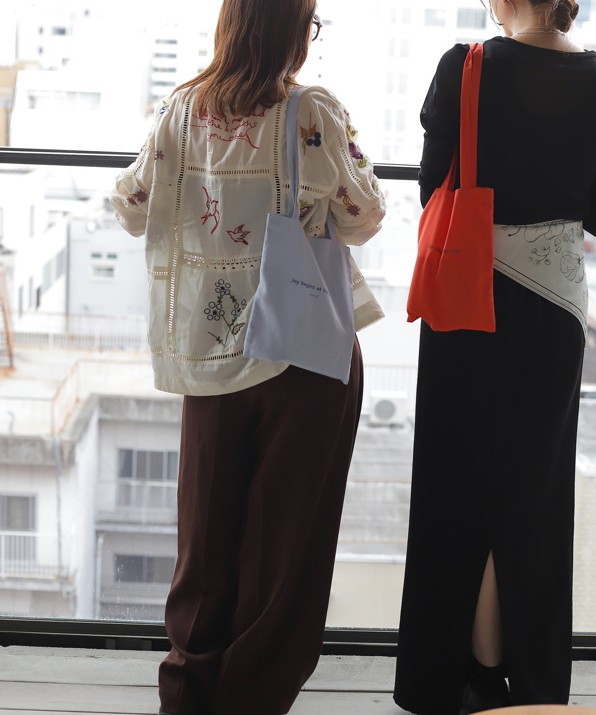 [Exclusive for mimi33 Customers] Shopper Tote Bag