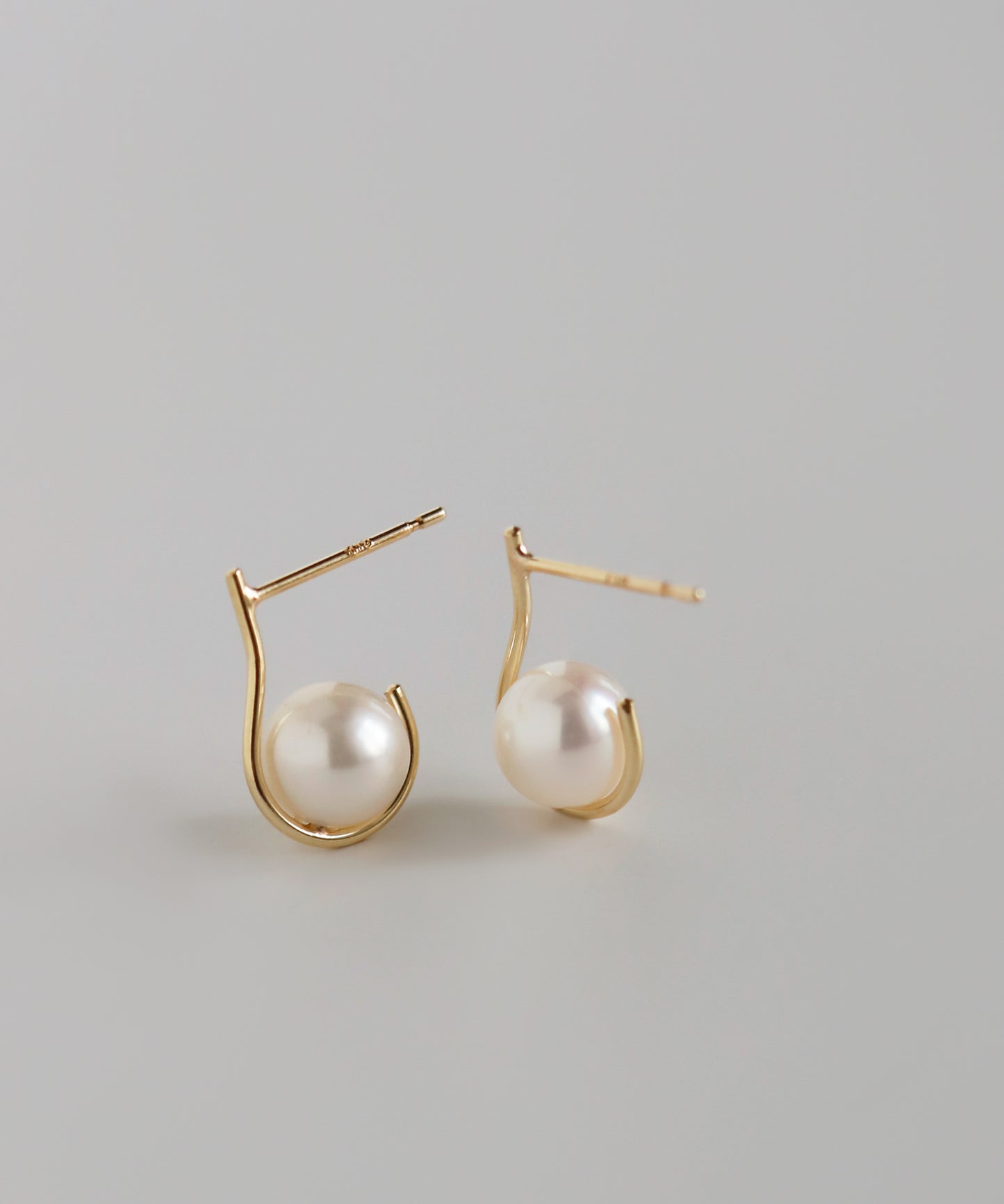 Freshwater Pearl Earrings[[K10]