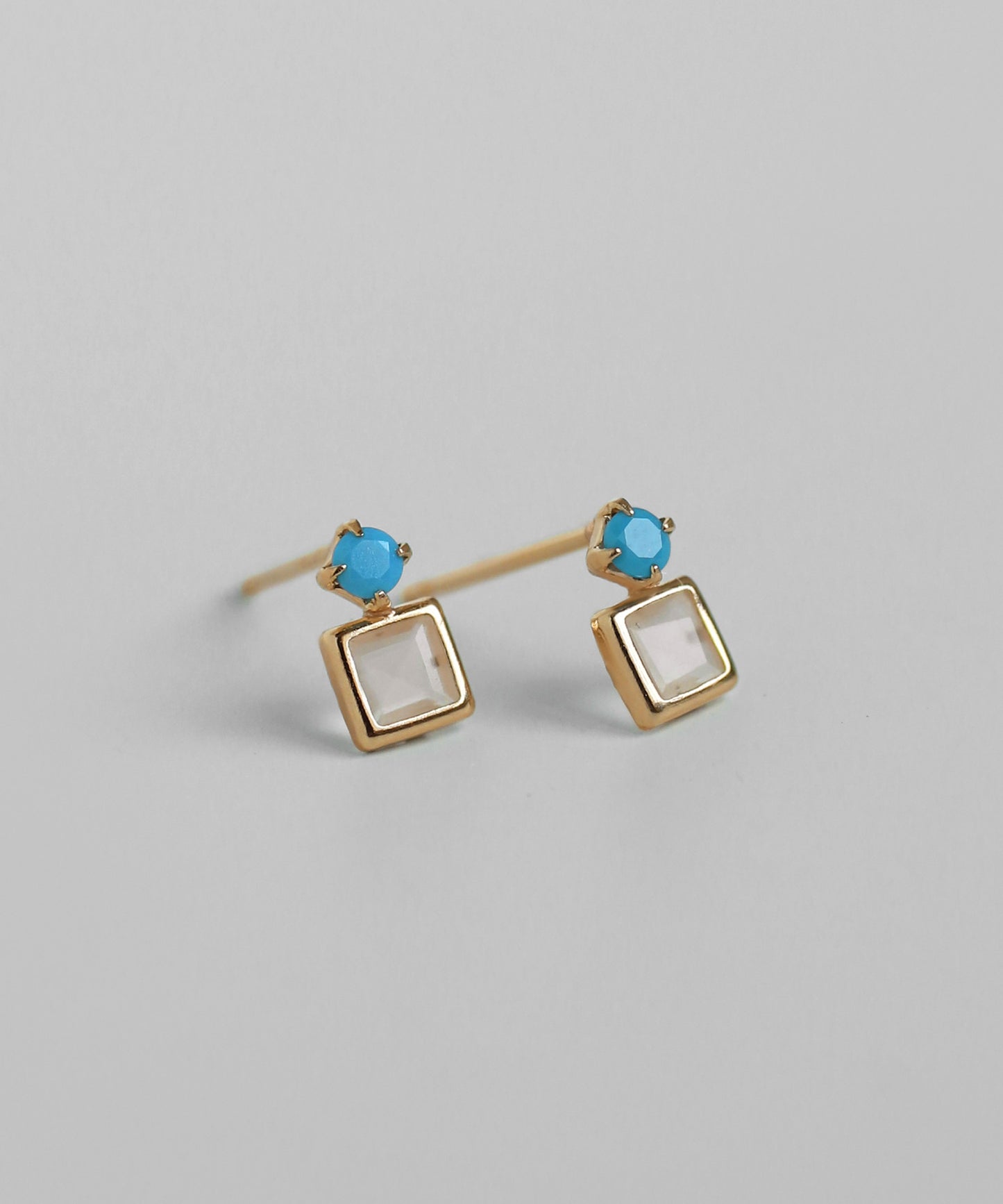 Gemstone Earrings [10k]