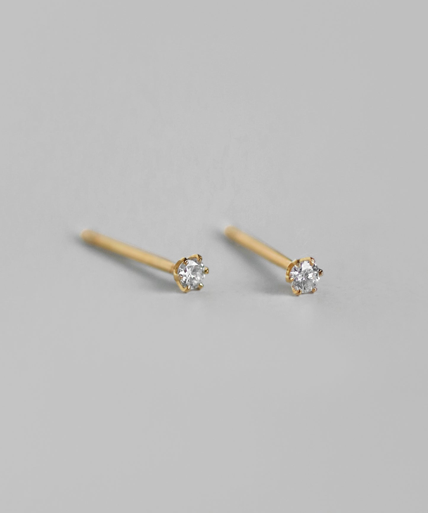[Eligible for Gift] [Limited Quantity] Single Diamond Stud Earrings [10K]