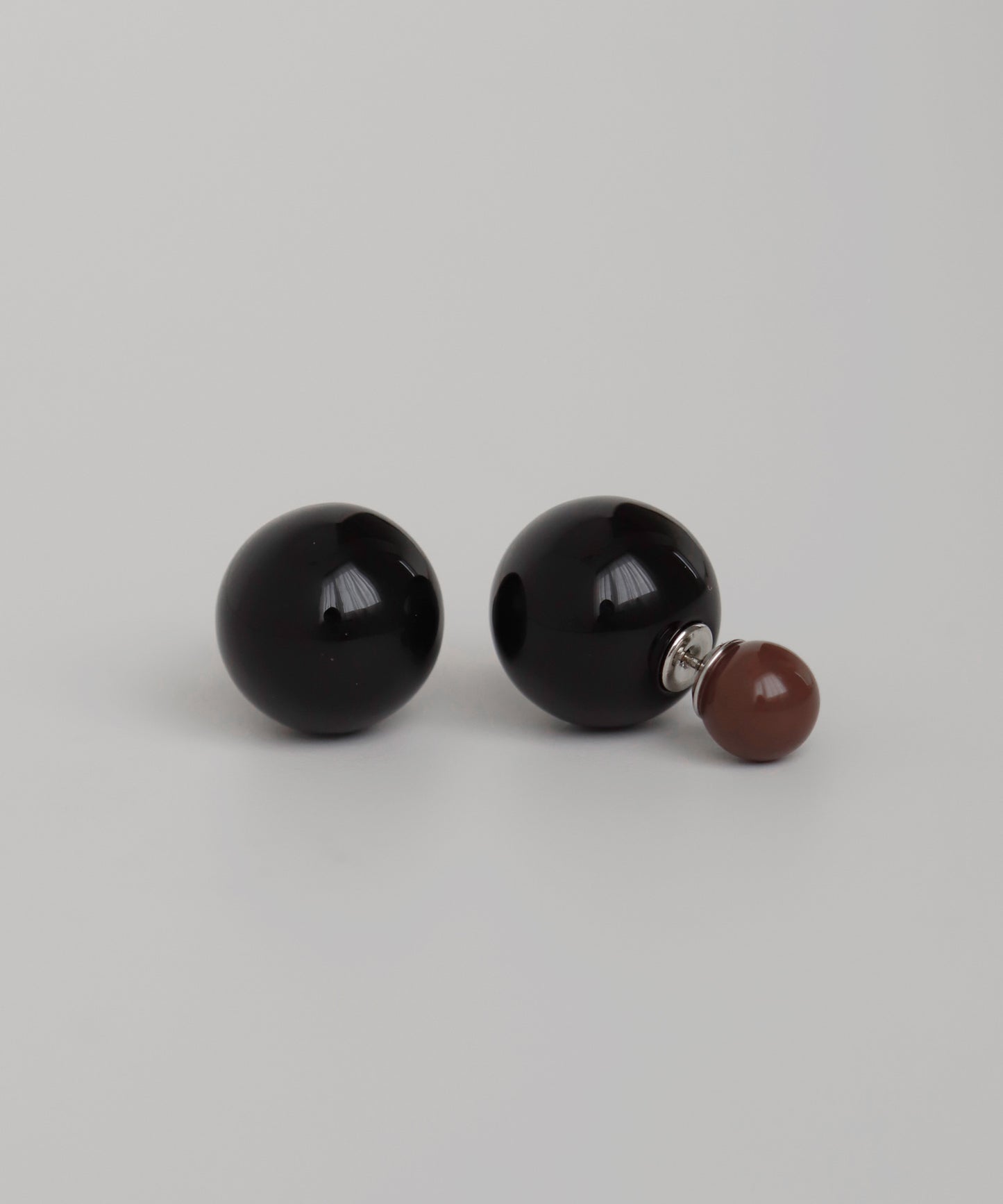 【Eligible for Novelty】Sphere Back Catch Earrings