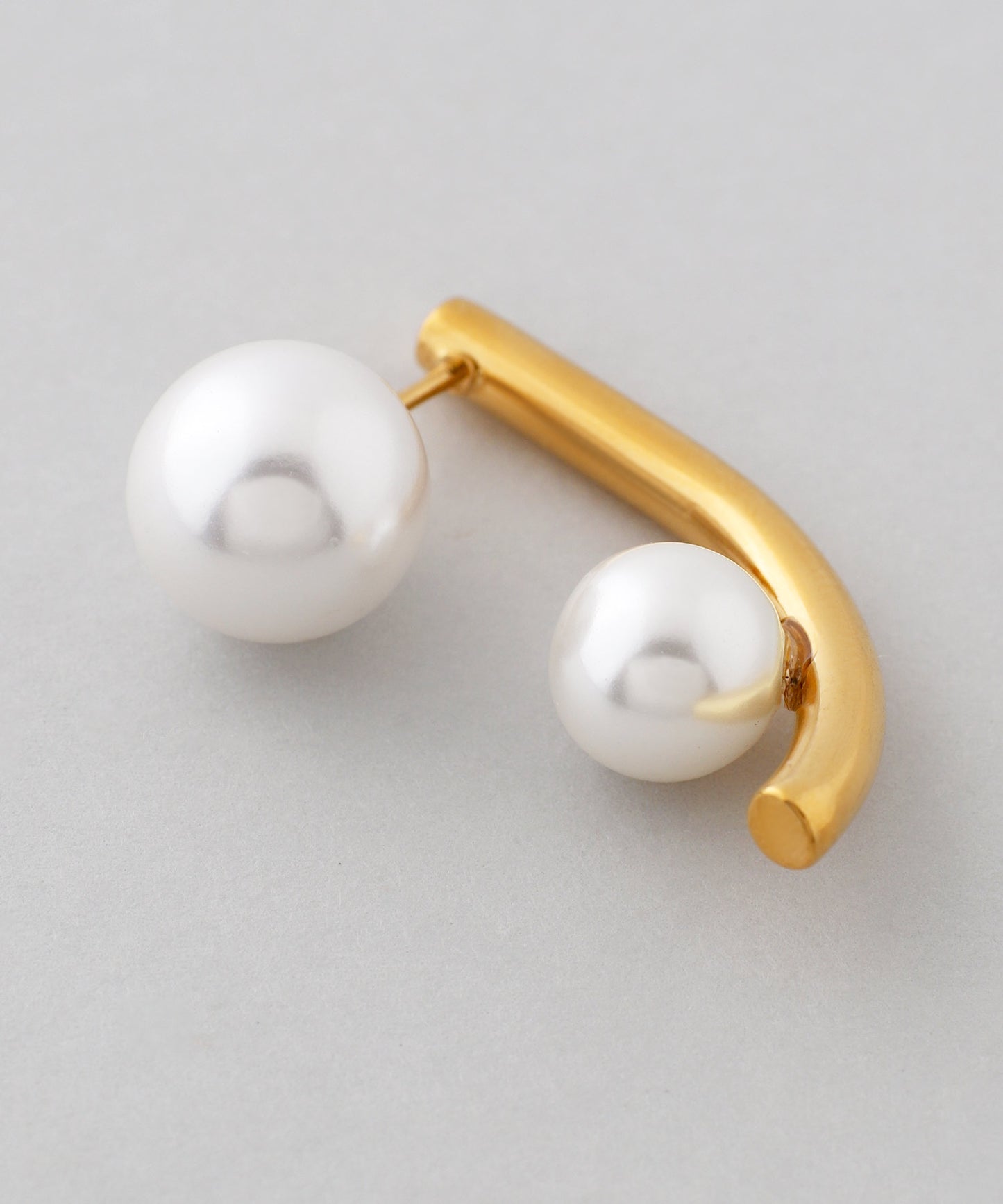 【Stainless Steel IP】Pearl Back Catch Earrings