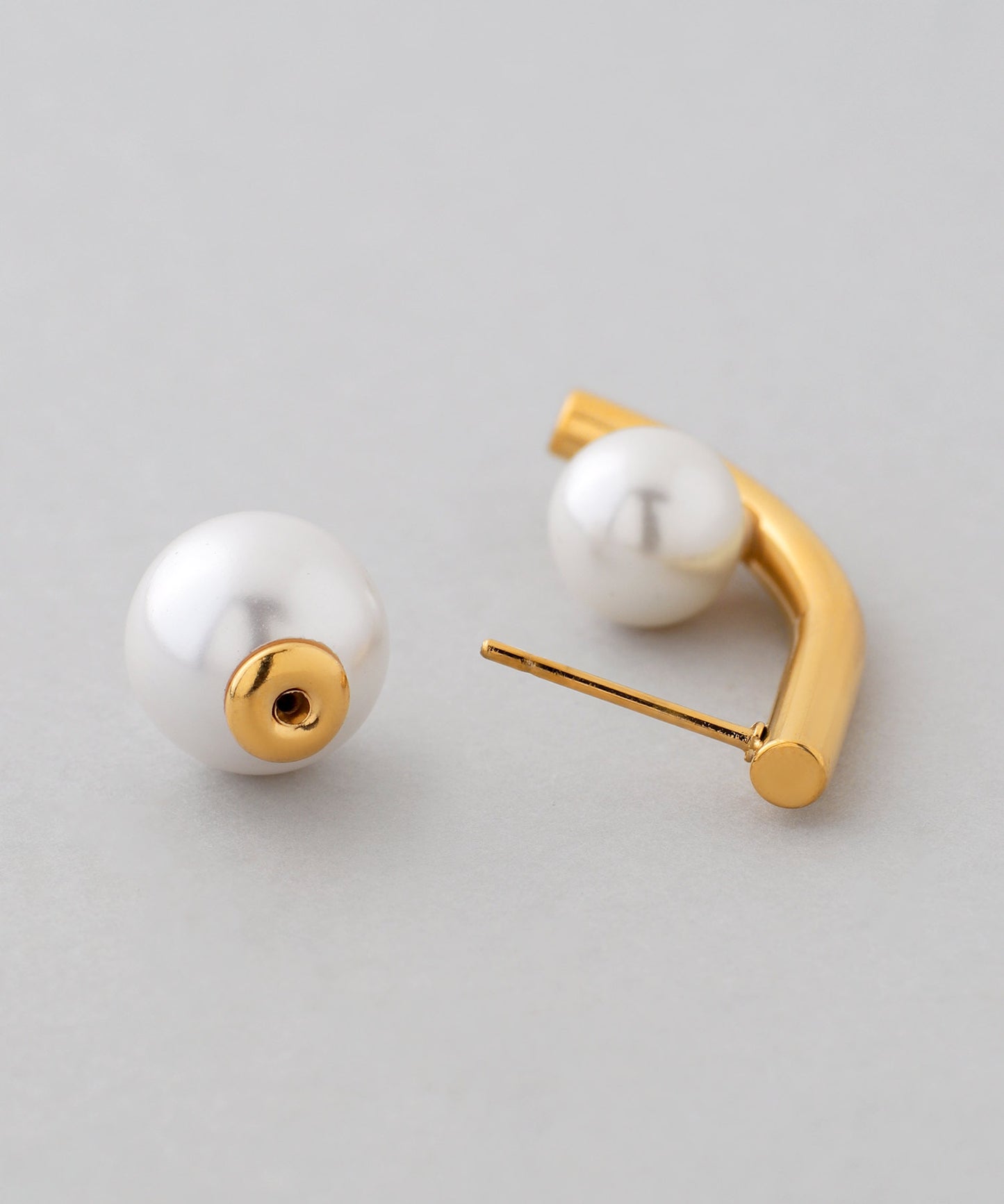 【Stainless Steel IP】Pearl Back Catch Earrings