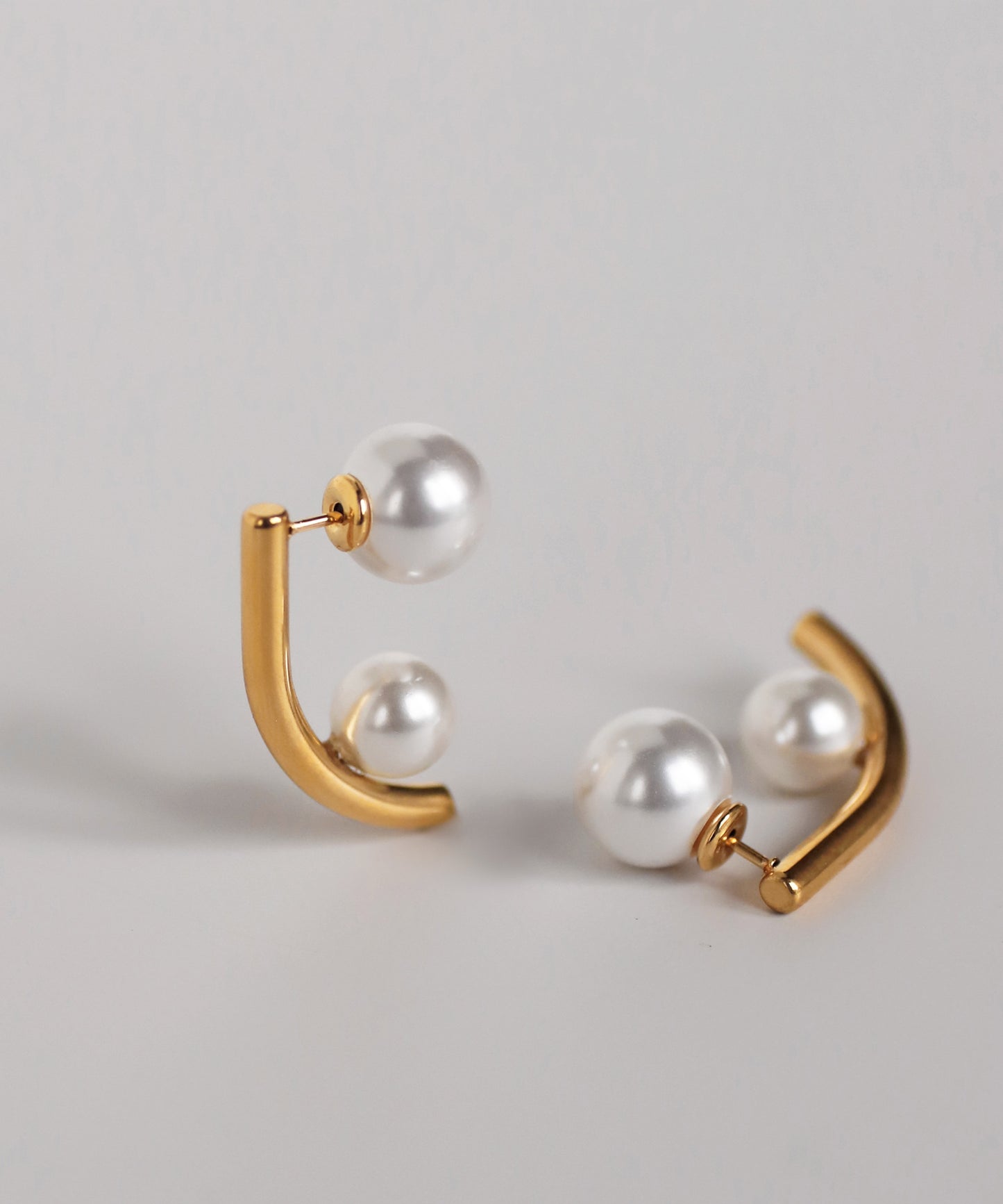 【Stainless Steel IP】Pearl Back Catch Earrings