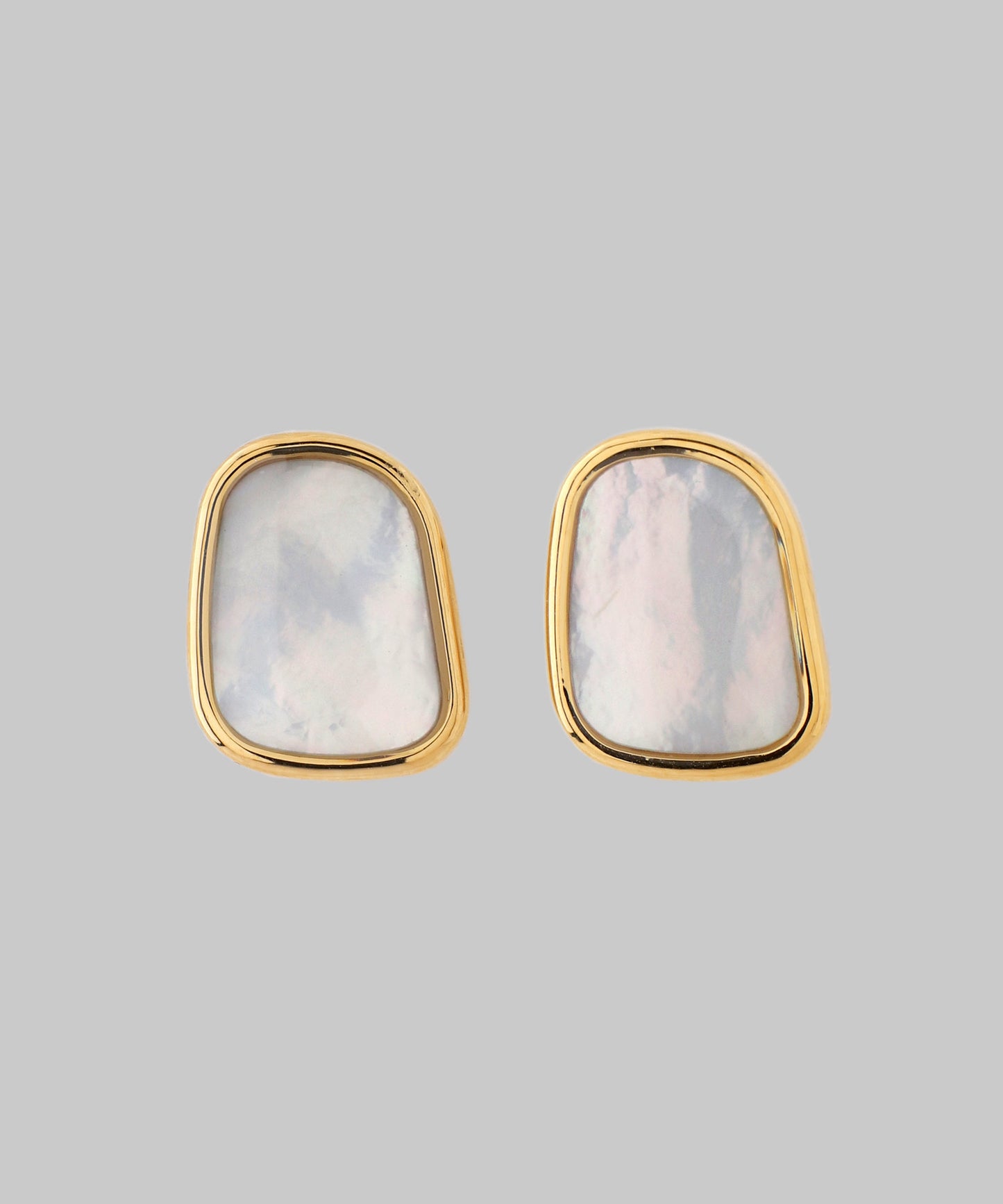 【Stainless Steel IP】Shell Square Earrings