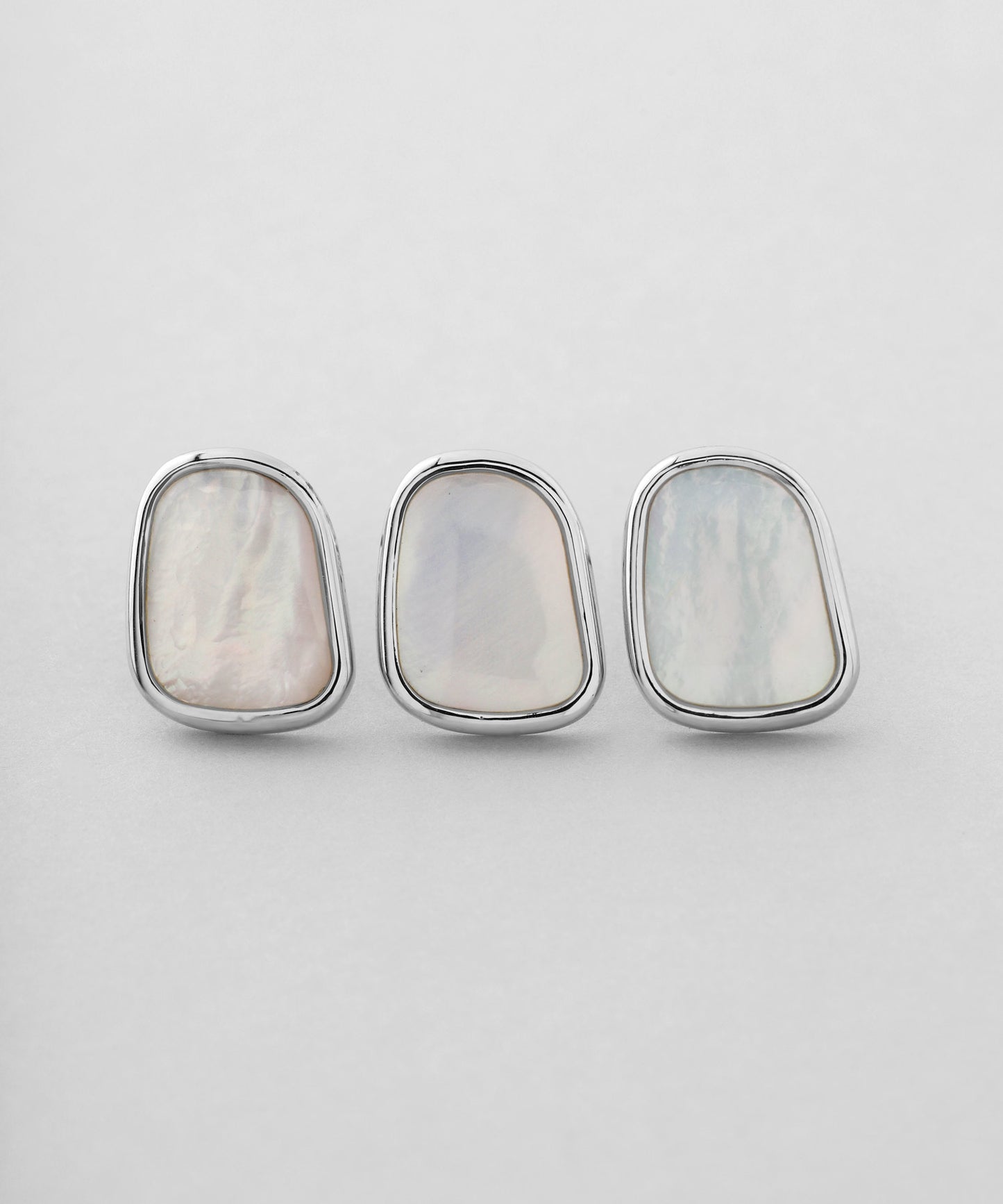 【Stainless Steel IP】Shell Square Earrings