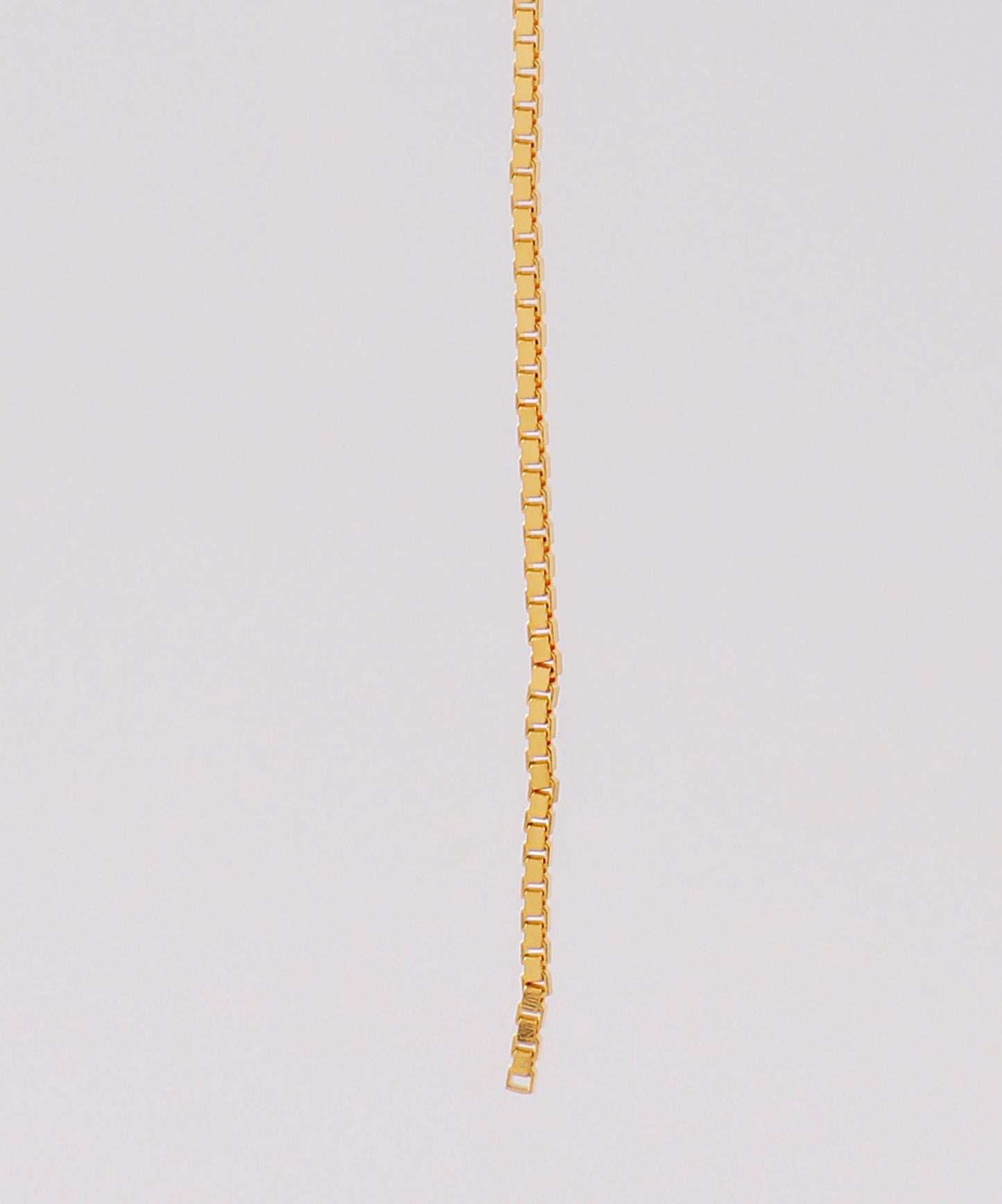 Long Chain Asymmetrical Earrings [UMU]