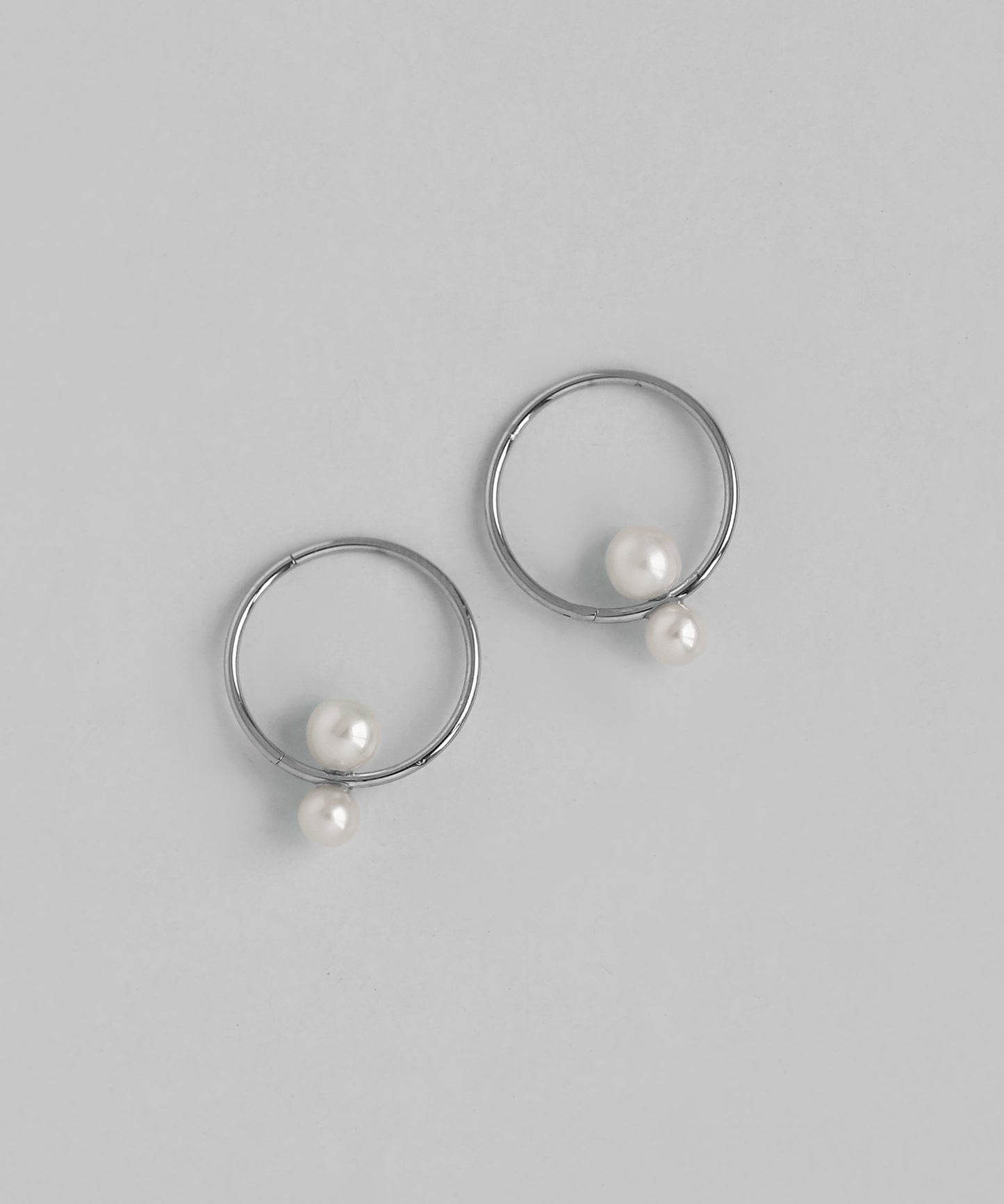 Double Pearl Hoop Earrings [Stainless Steel] [UMU]