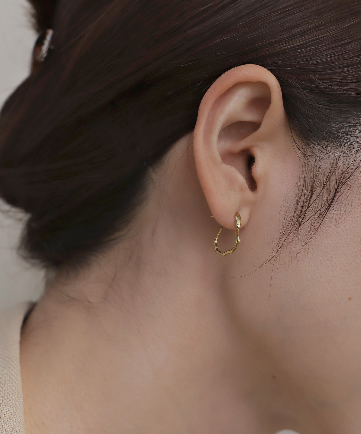 Twisted Hoop Earrings [Surgical Stainless Steel] [UMU]