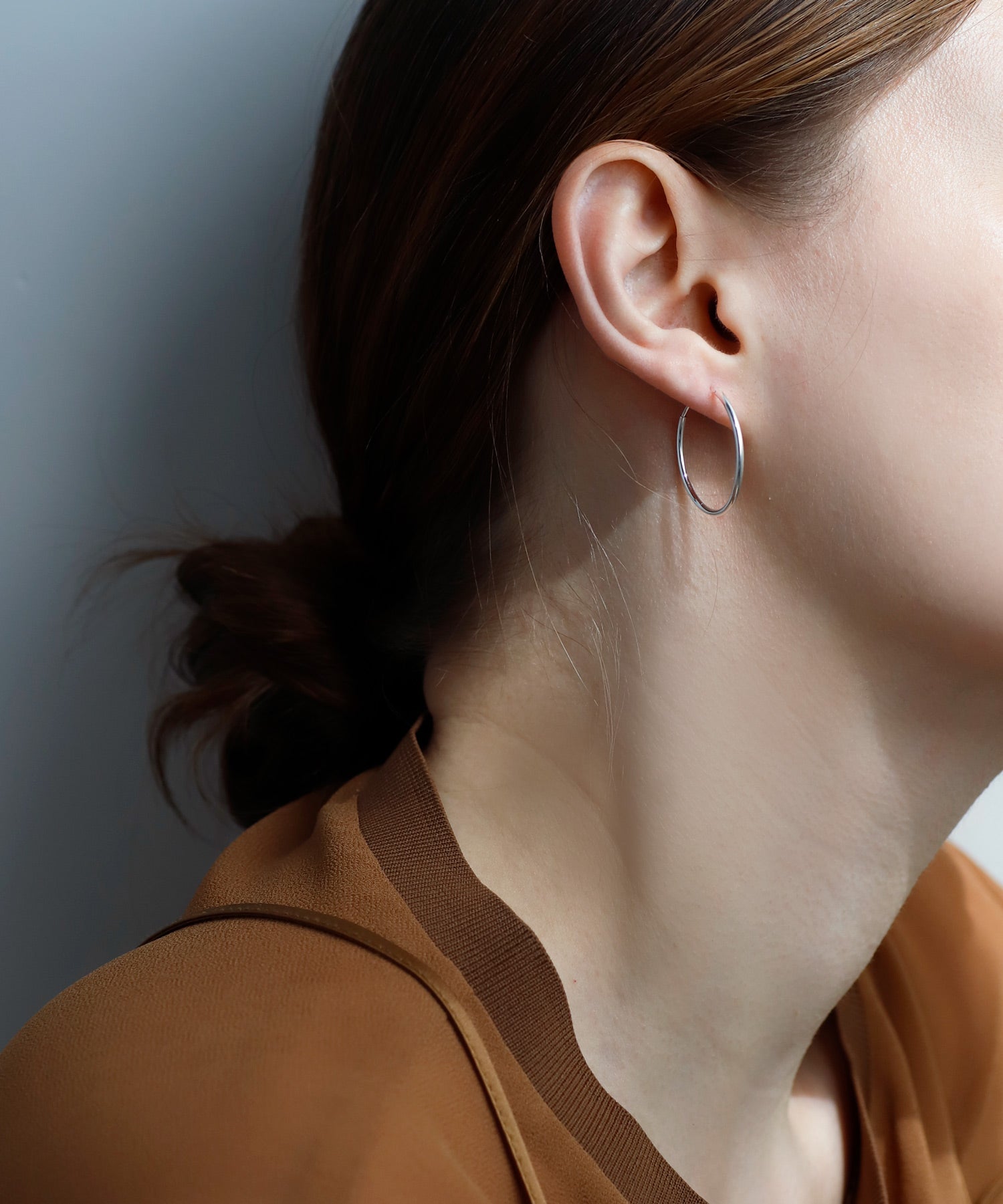 & Other Stories delicate jewel hoop earrings in gold | ASOS