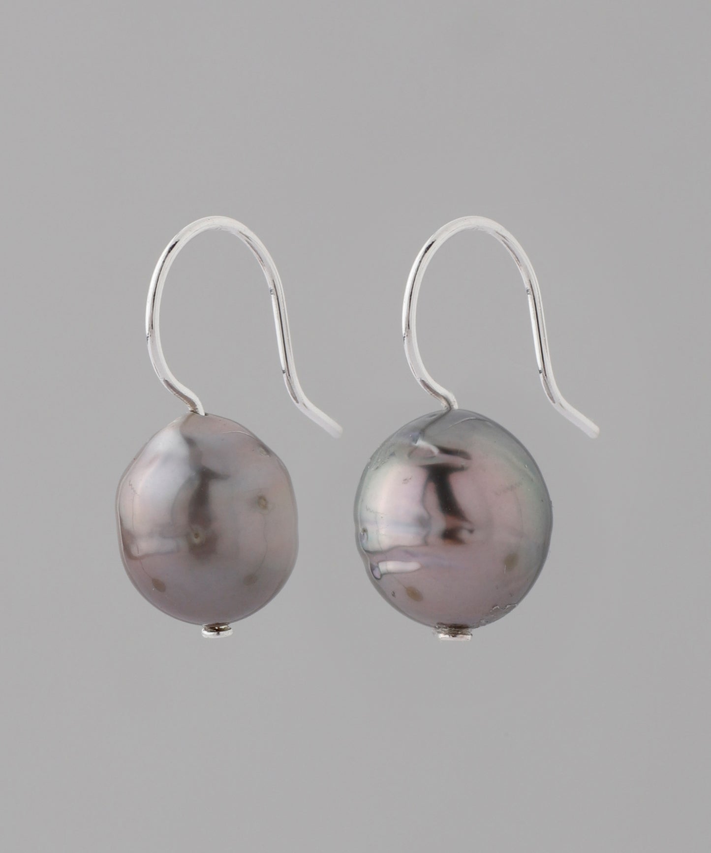 【Stainless steel IP】Tahiti Pearl Hook Earrings