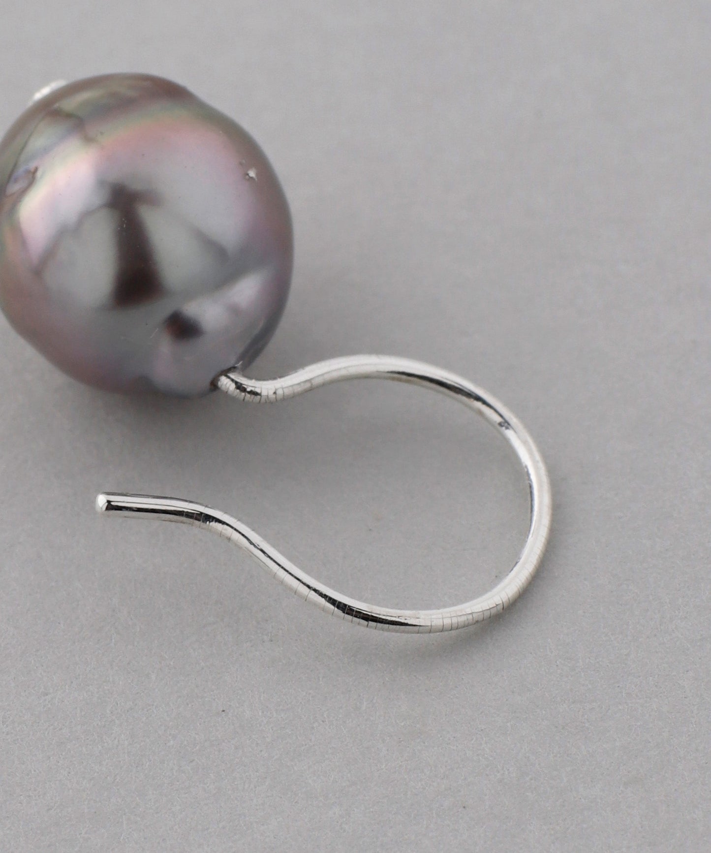 【Stainless Steel IP】Tahiti Pearl Hook Earrings