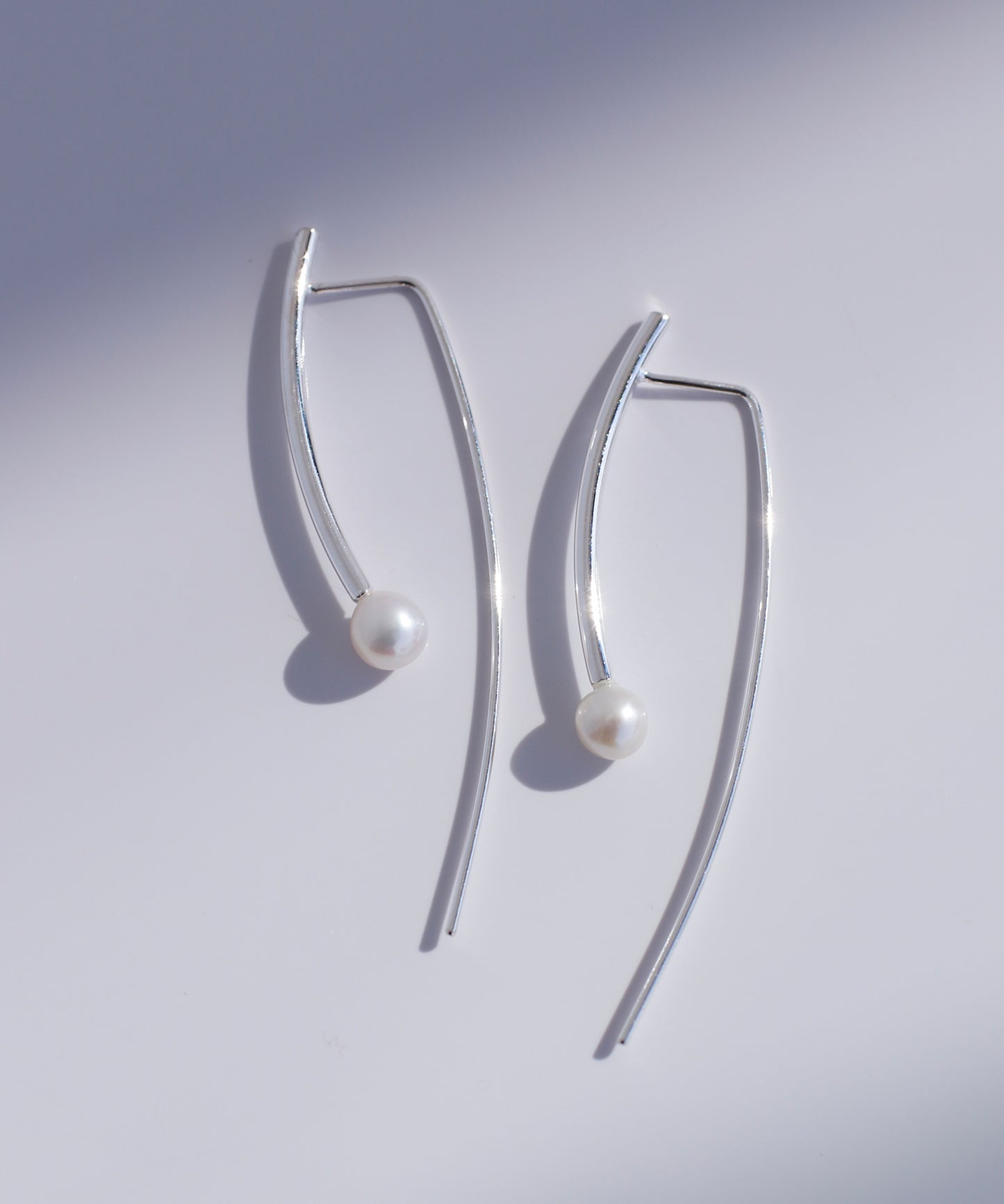 【Stainless Steel IP】Pearl x Bar Earrings