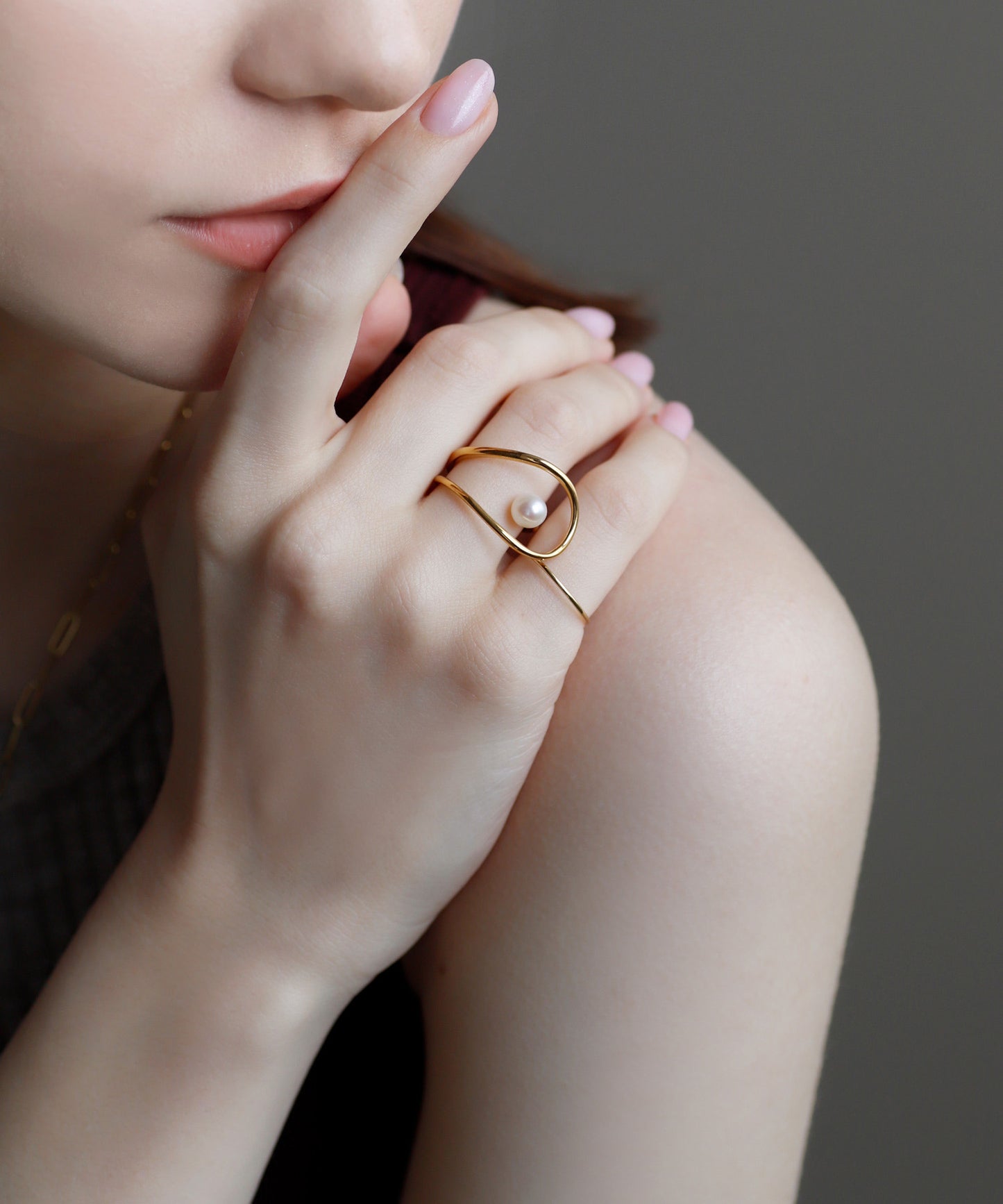 【Stainless Steel IP】Pearl × Nuance Frame Ring