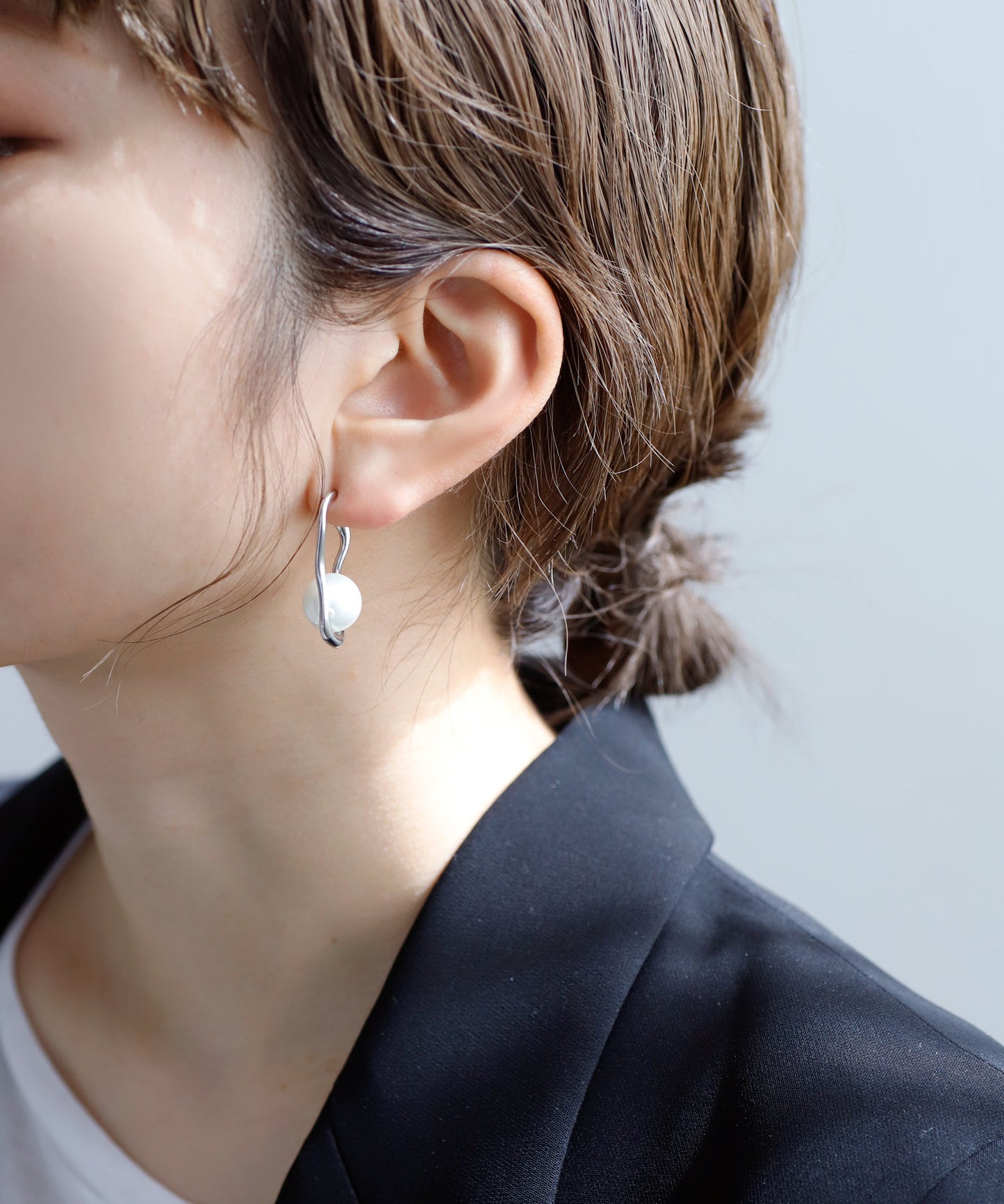 【Stainless Steel IP】 Pearl Nuance Earrings