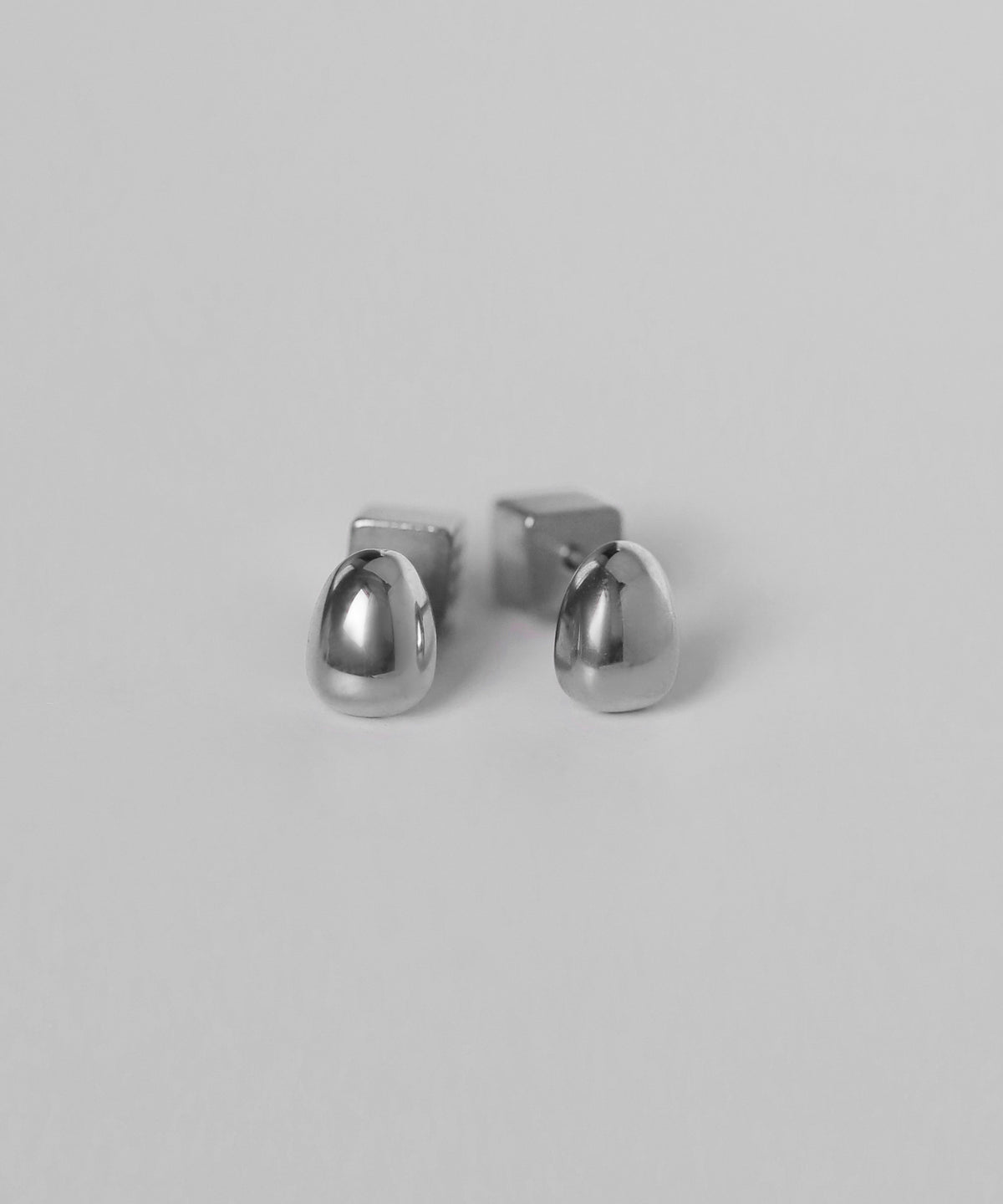 【Stainless Seel IP】橢圓形耳環