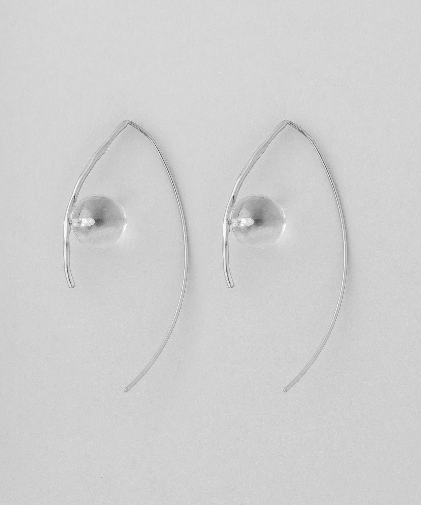 【Stainless Seel IP】Crystal Hook Earrings