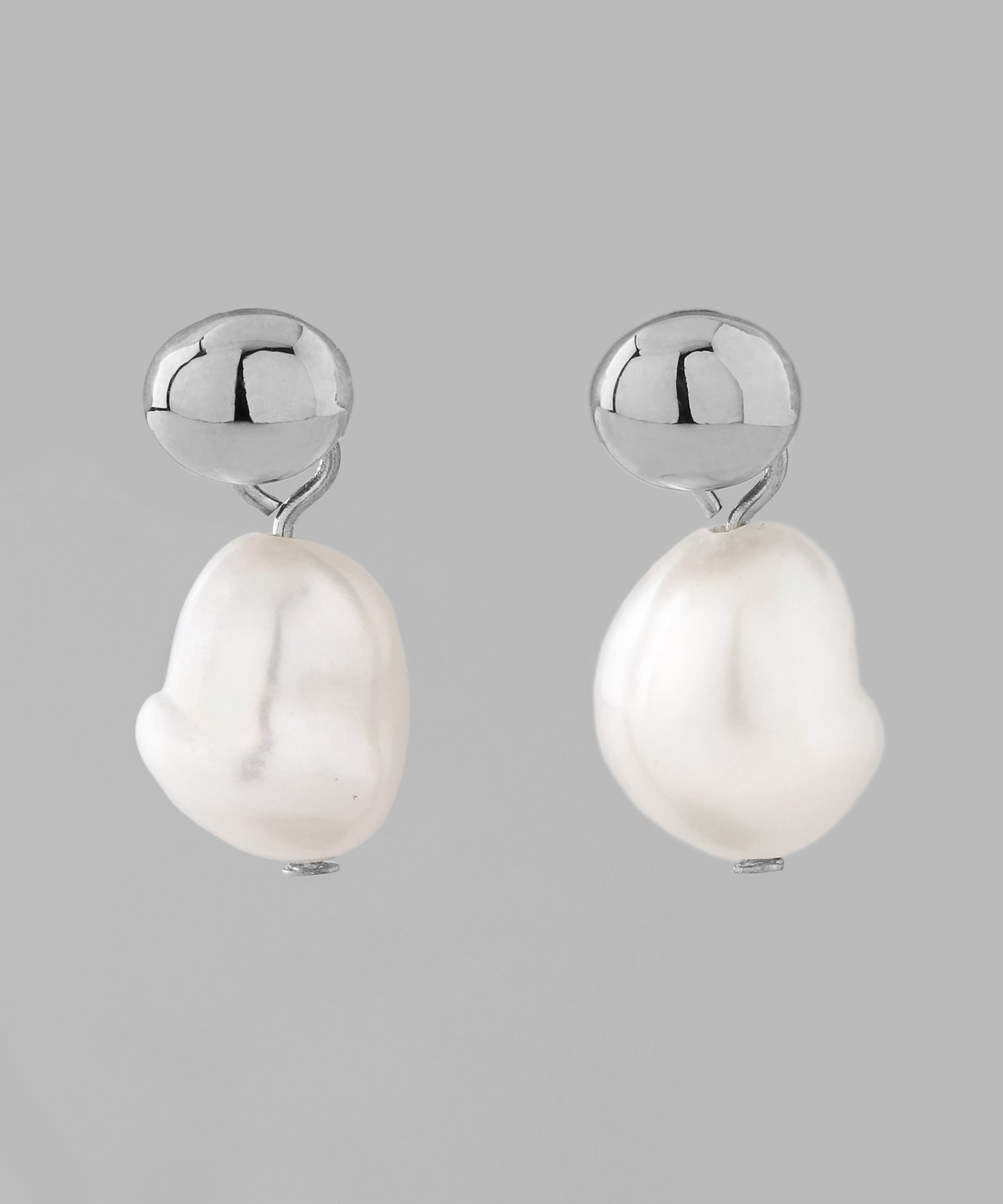 【Stainless Steel IP】Freshwater Pearl Earrings