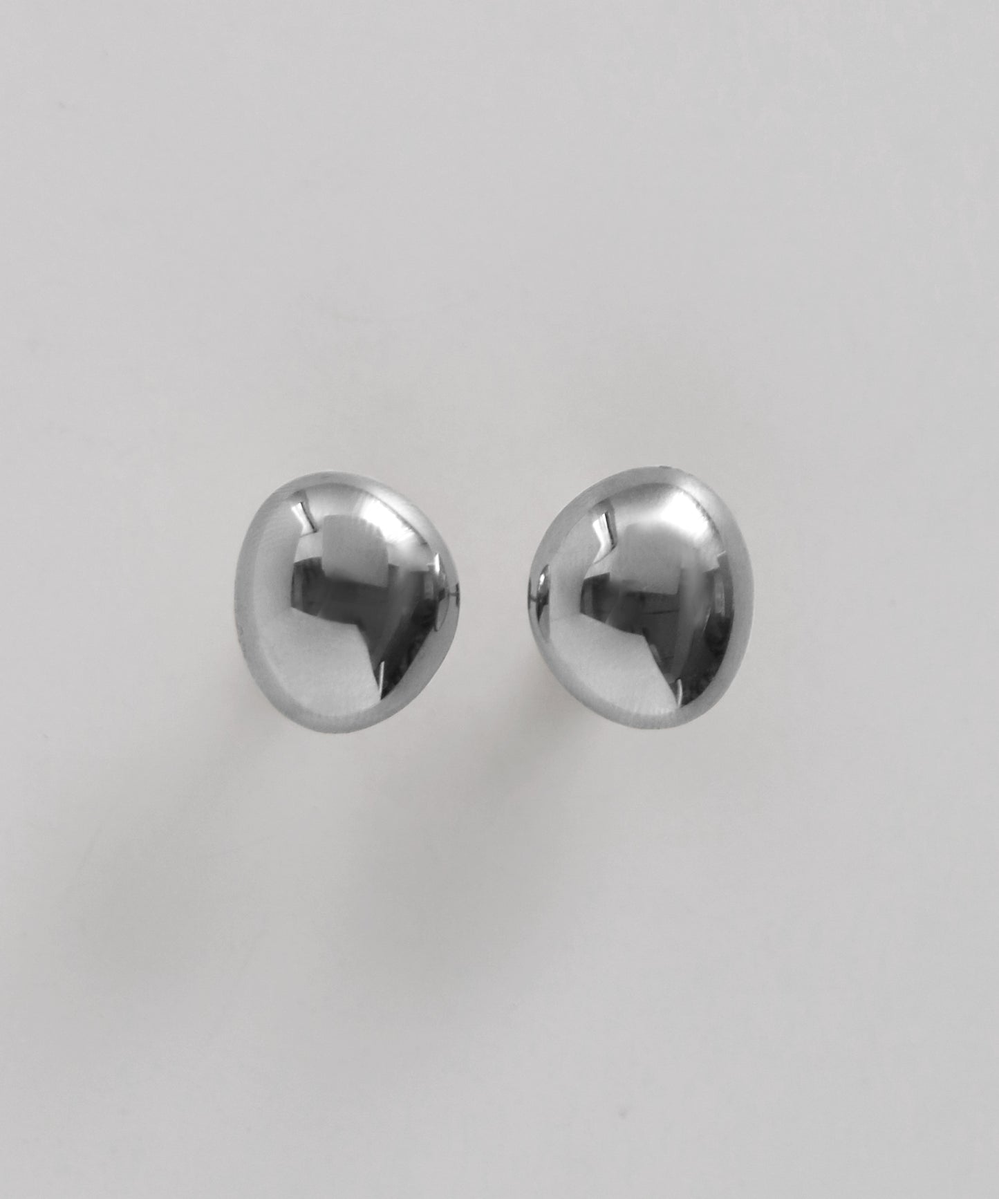 【Stainless Steel IP】Oval Metal Earrings