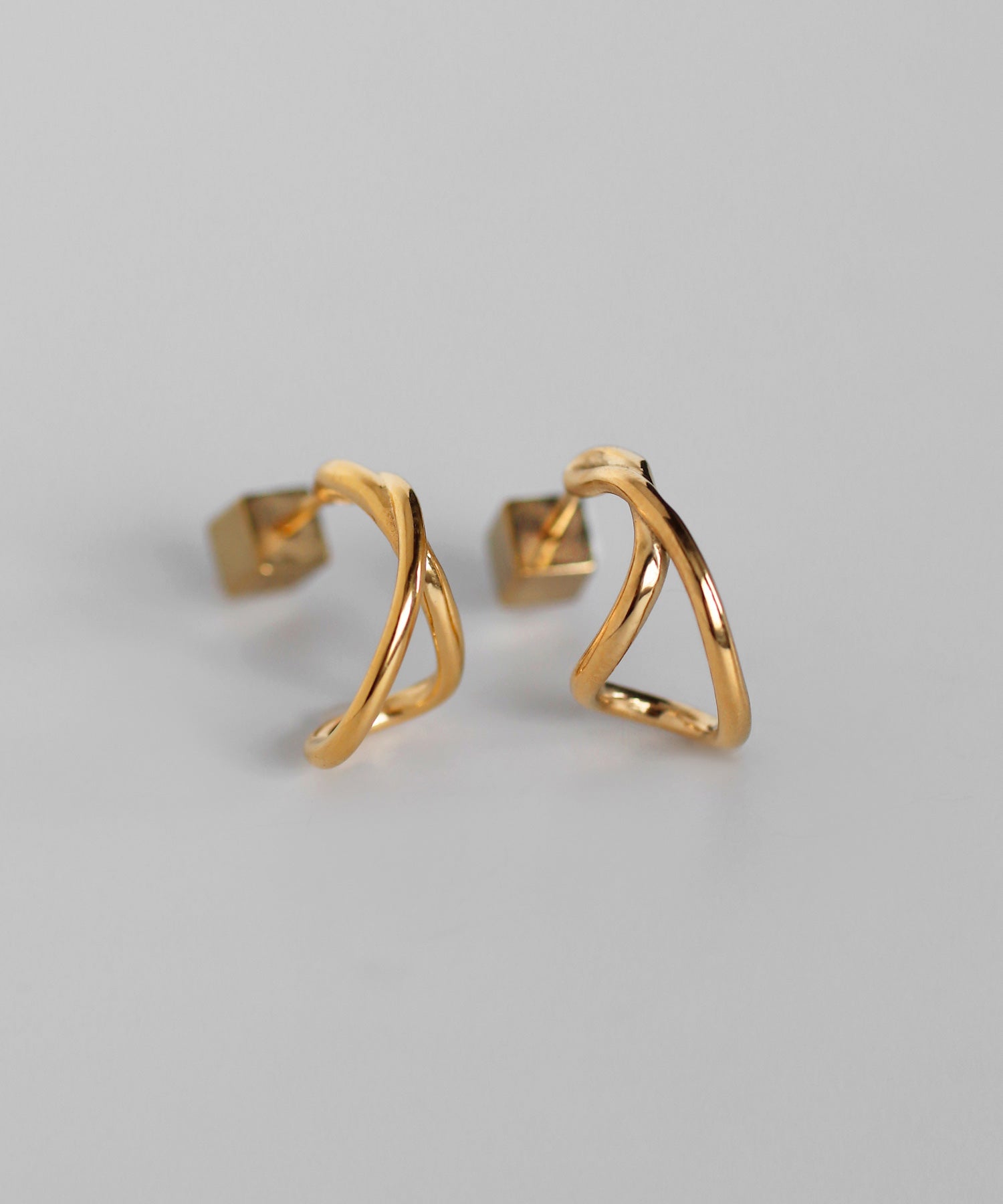 Nuance Line Earrings [Surgical Stainless Steel] (kb060056p