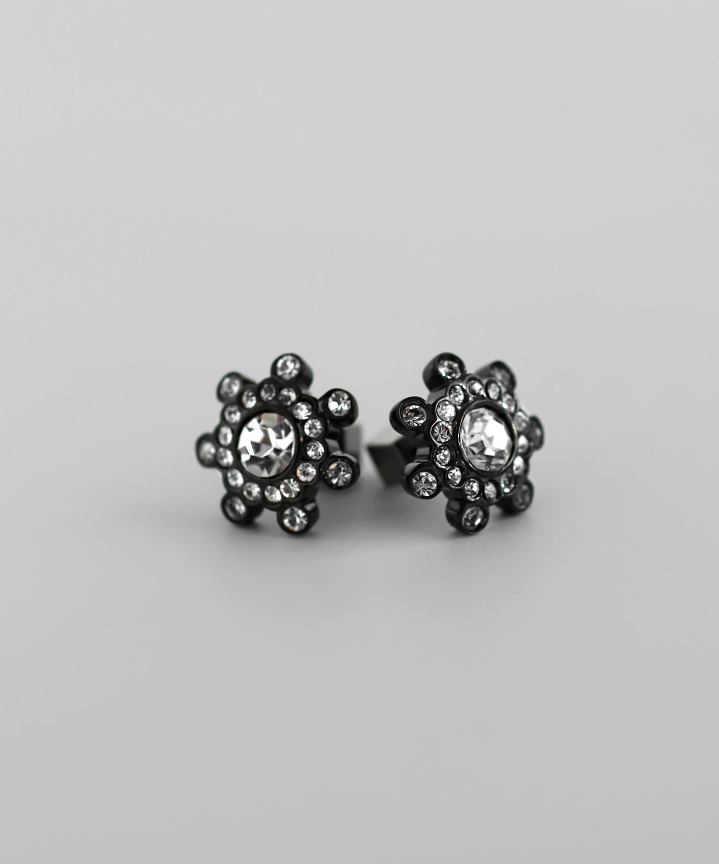 【Online Limited】Bijou Design Earrings [Surgical Stainless Steel]