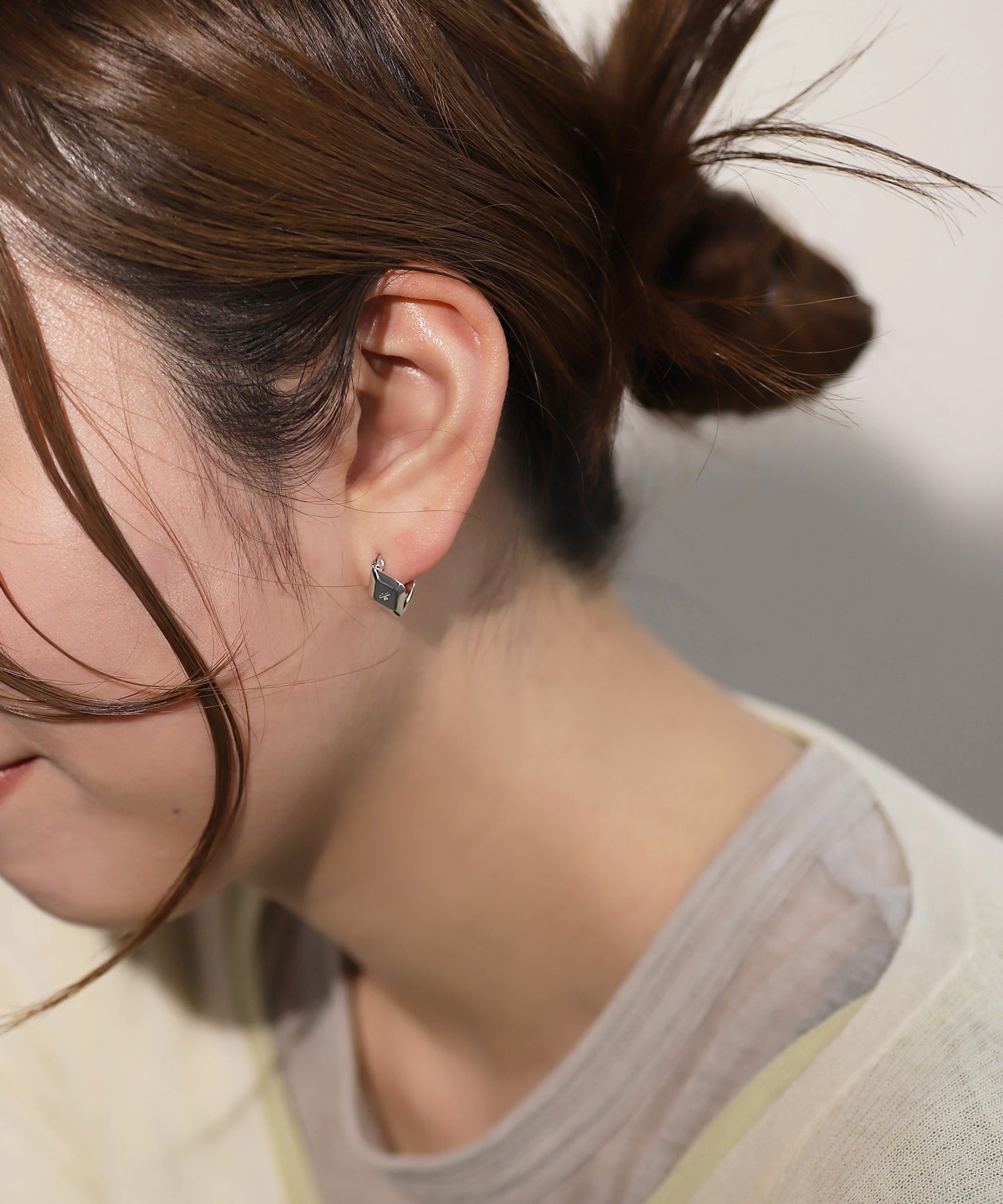 Diamond-Shape Design Earrings [Stainless Steel]