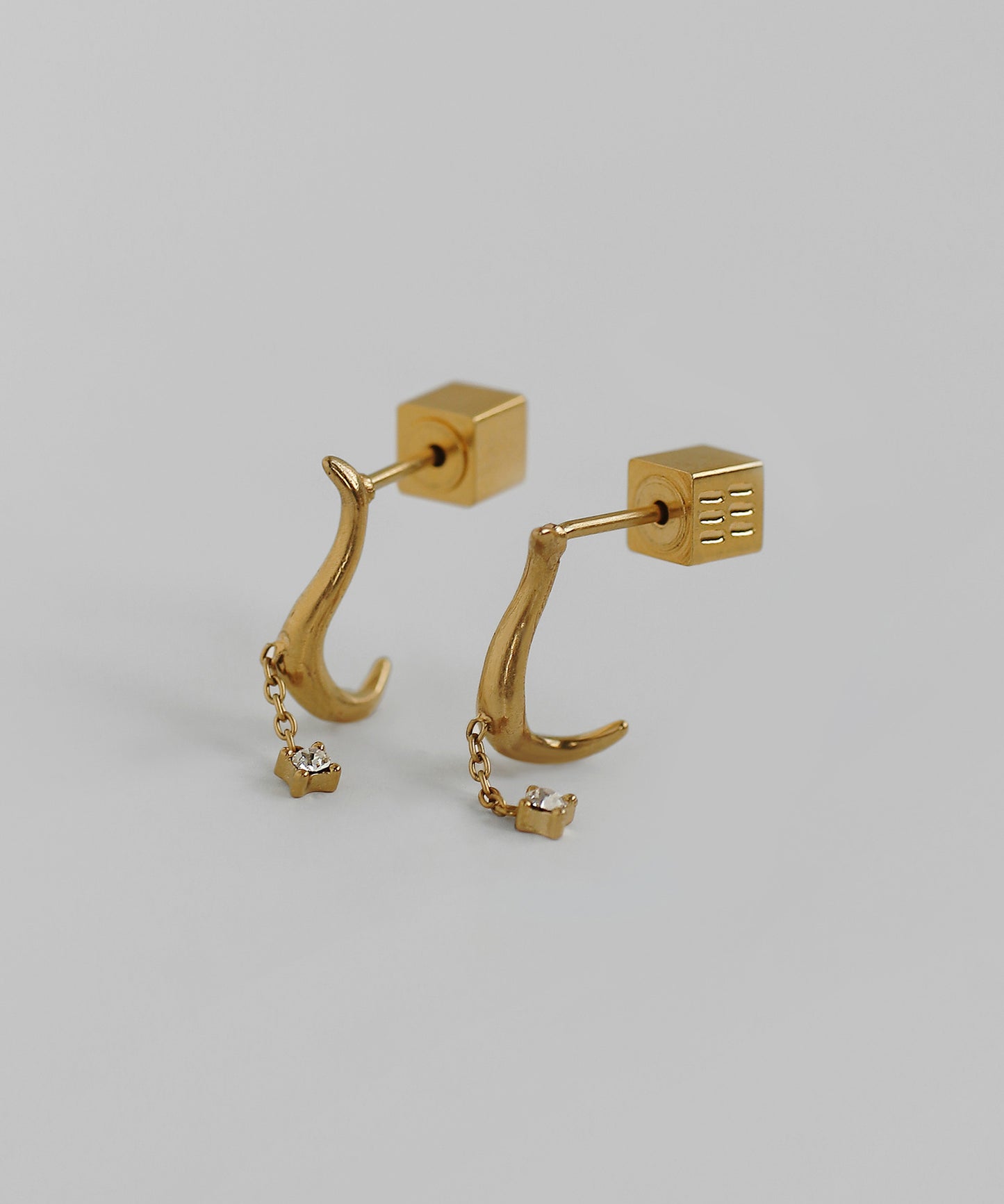 Bijou Curl Earrings [Stainless Steel]