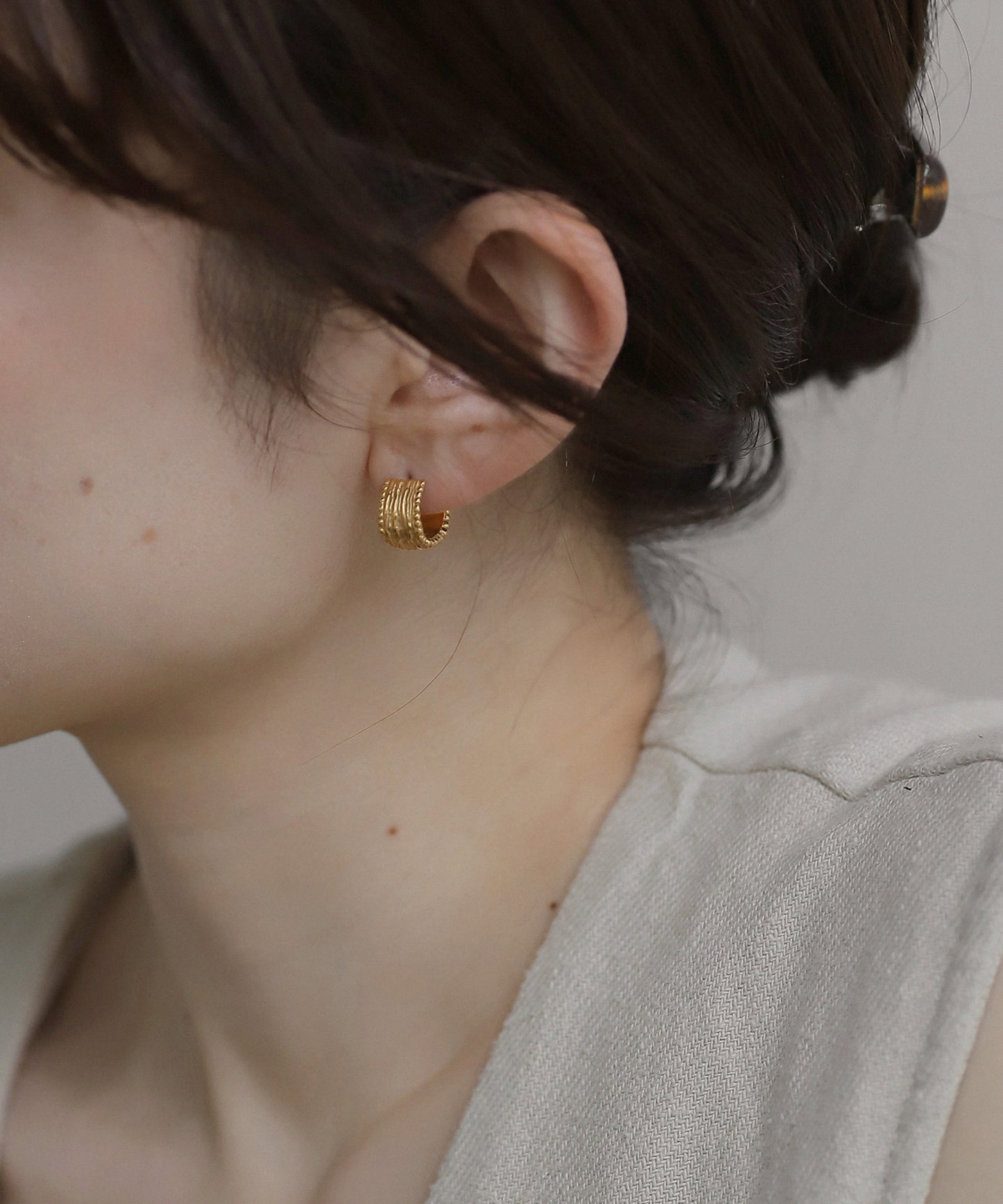 Textured Wide Hoop Earrings [Surgical Stainless Steel]