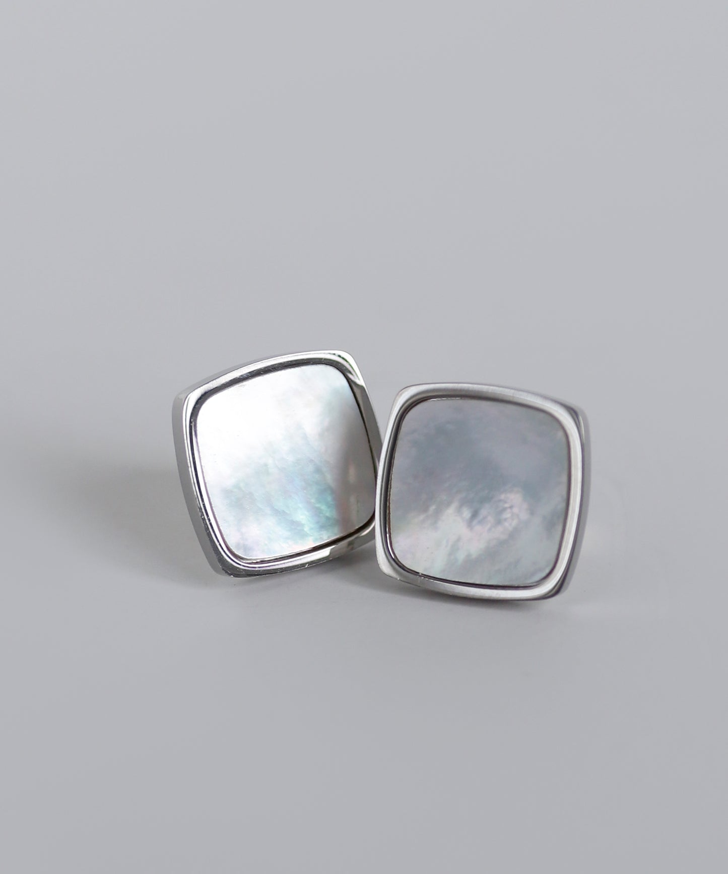 【Stainless Steel IP】Shell Square Earrings