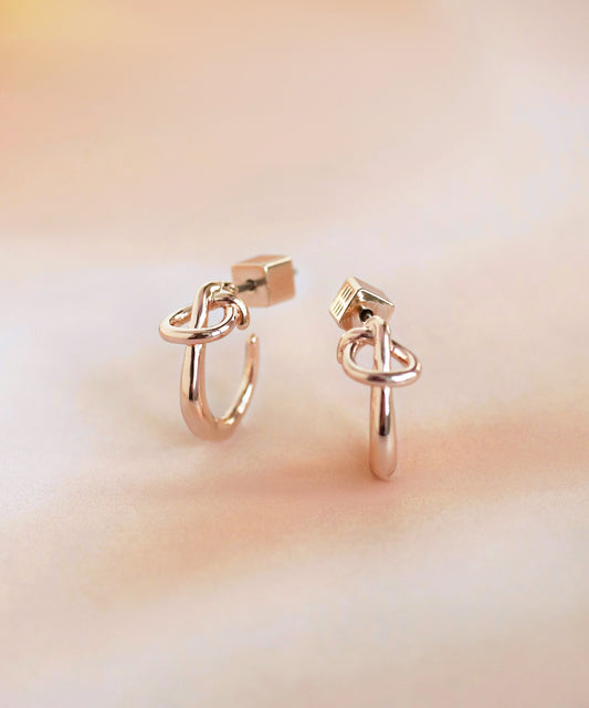 【Limited Qty with a Gift Box】Knot Hoop Earrings