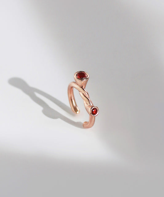 【Limited Qty with a Gift Box】Color Bijou Twist Ear Cuff