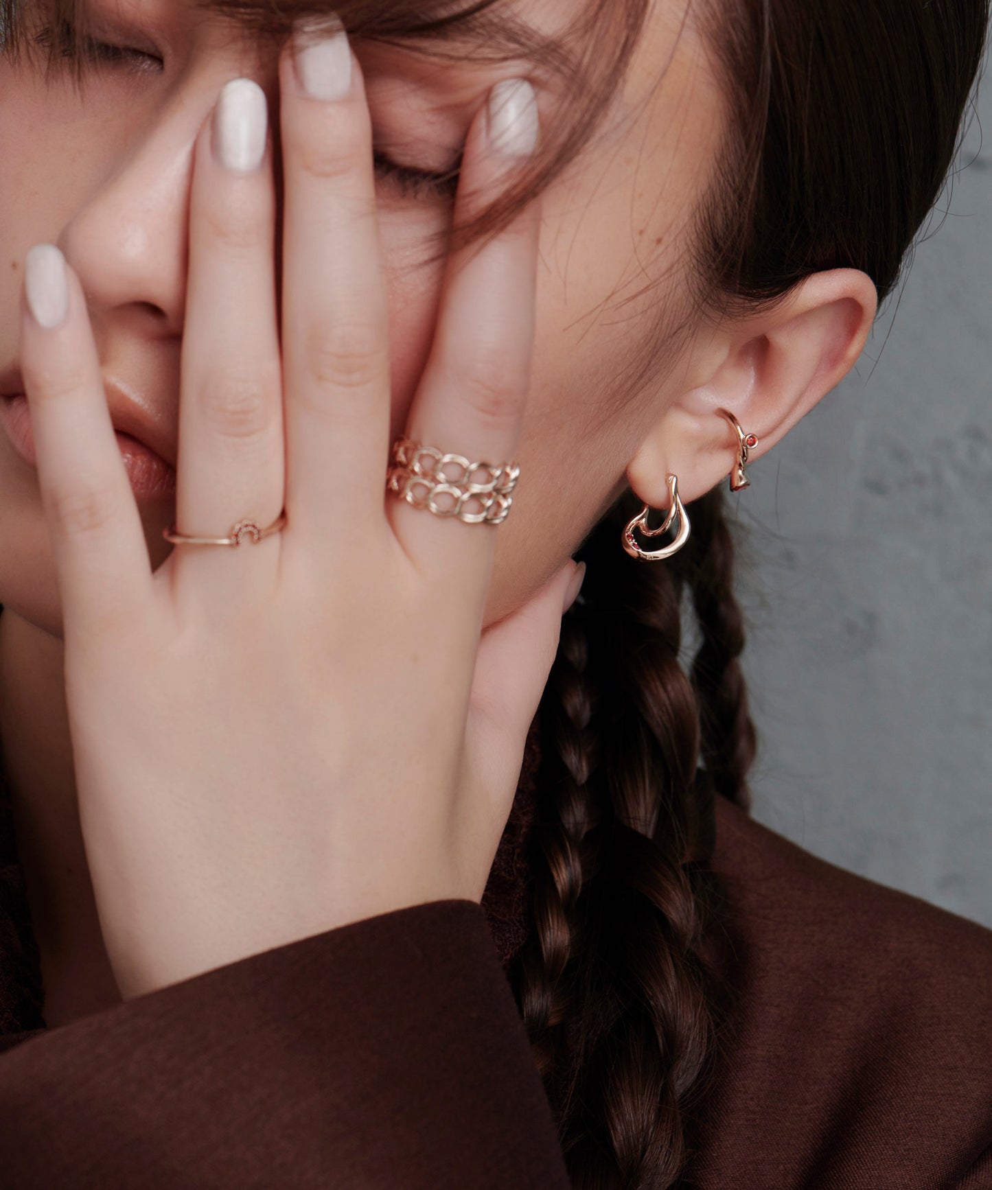 【Limited Qty with a Gift Box】Color Bijou Double Line Curl Earrings